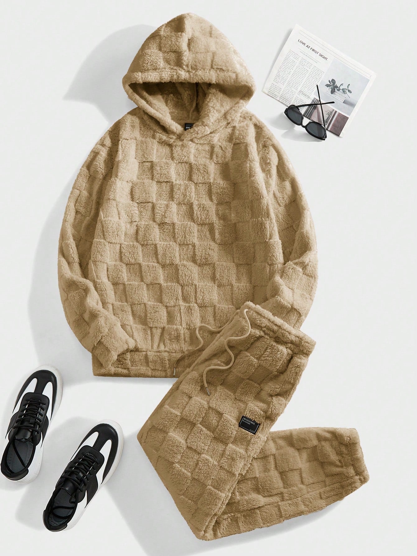 Conjunto Masculino Peluciado Com Capuz E Textura Quadriculada Caqui / PP Conjunto Masculino Peluciado Com Capuz E