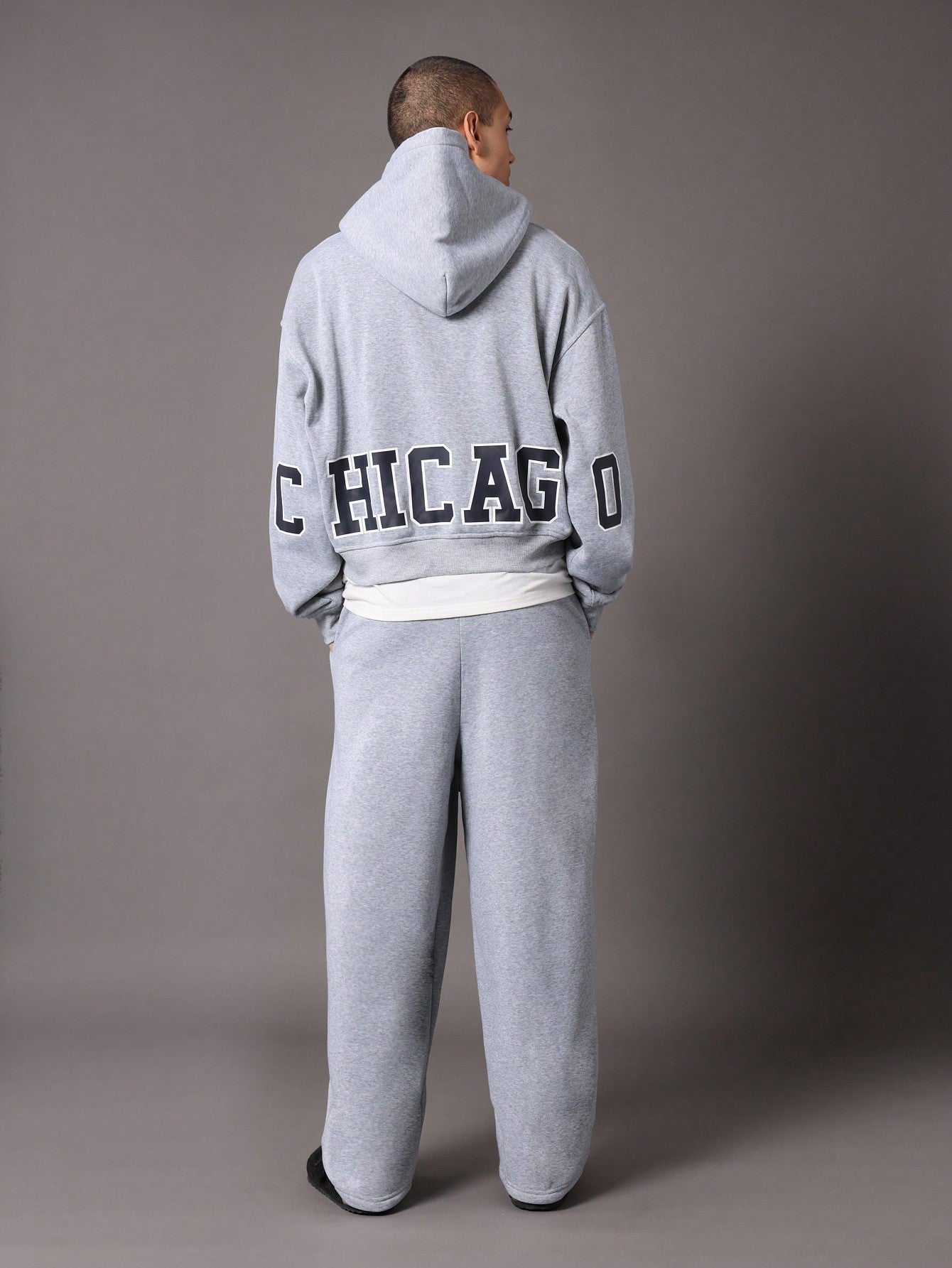 Conjunto Masculino Moletom Estampa Chicago E Calça Jogger Cós Ajustável Cinza / PP Conjunto Masculino Moletom Estampa