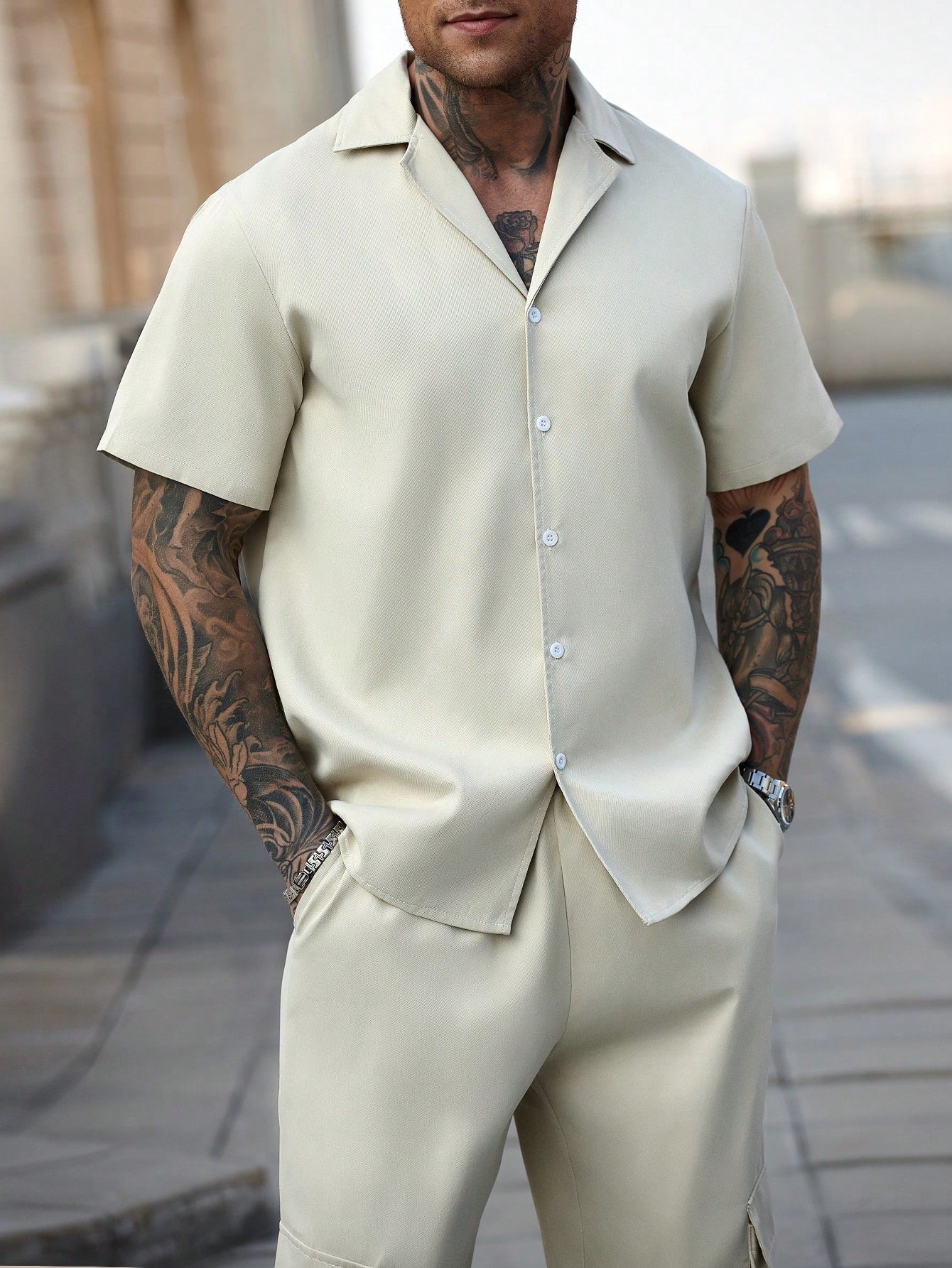 Conjunto Masculino Camisa Manga Curta E Calça Utilitária Com Bolsos Conjunto Masculino Camisa Manga Curta E Calça