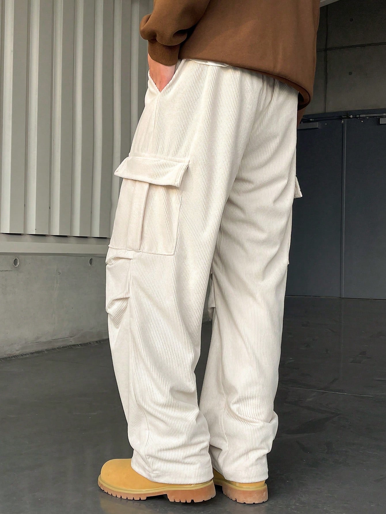 Calça Masculina Cargo De Sarja Com Estilo Urbano Moderno Calça Masculina Cargo De Sarja Com Estilo Urbano Moderno