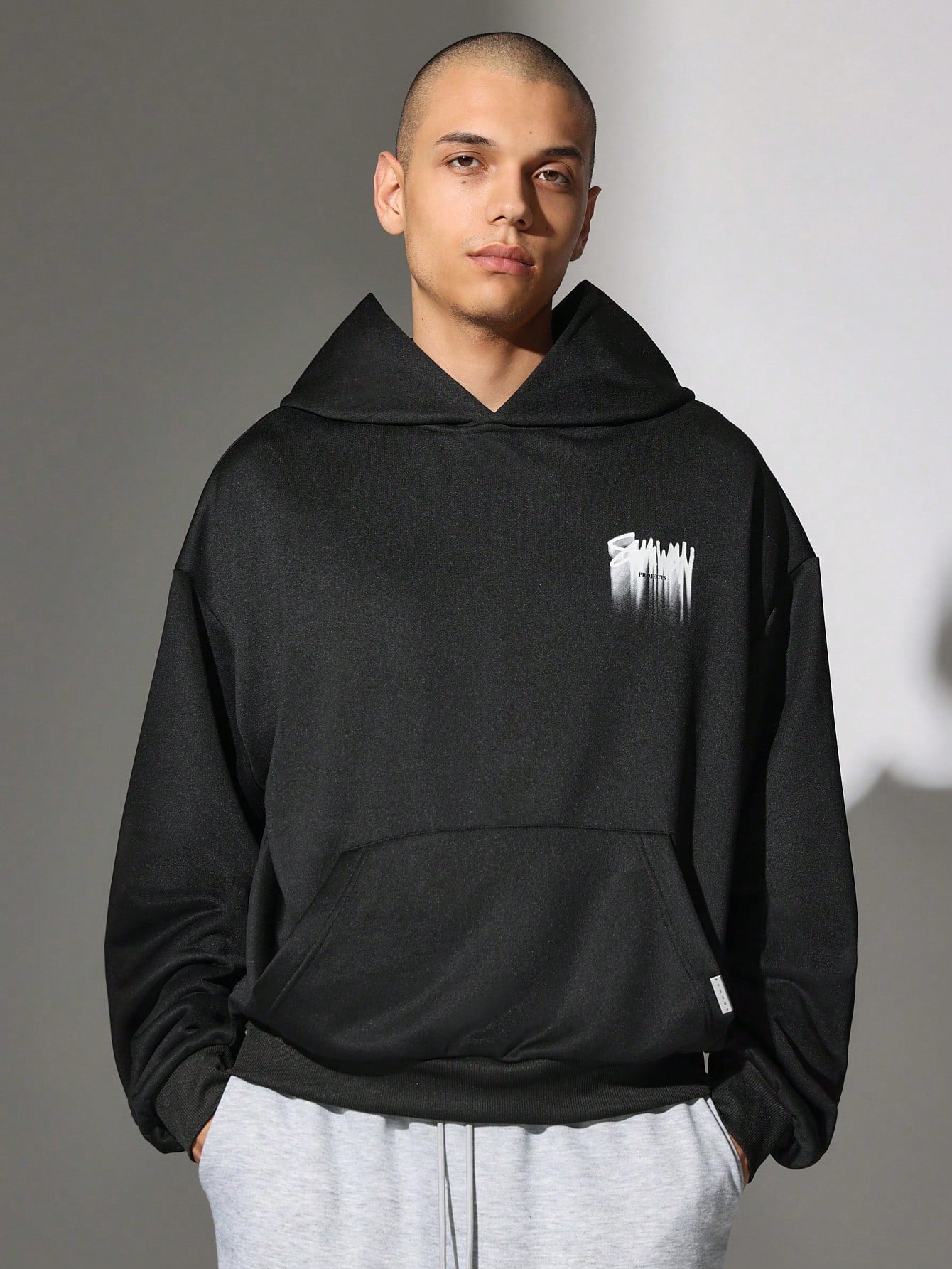 Conjunto Masculino Moletom Estampa Grafite E Shorts Casuais Conjunto Masculino Moletom Estampa Grafite E Shorts Casuais