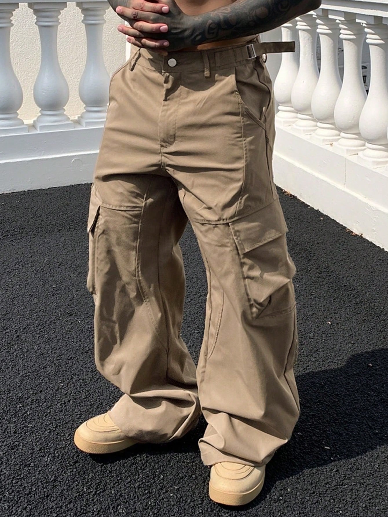 Calça Masculina Wide Leg Com Rebites E Caimento Solto Castanho / PP Calça Masculina Wide Leg Com Rebites E Caimento