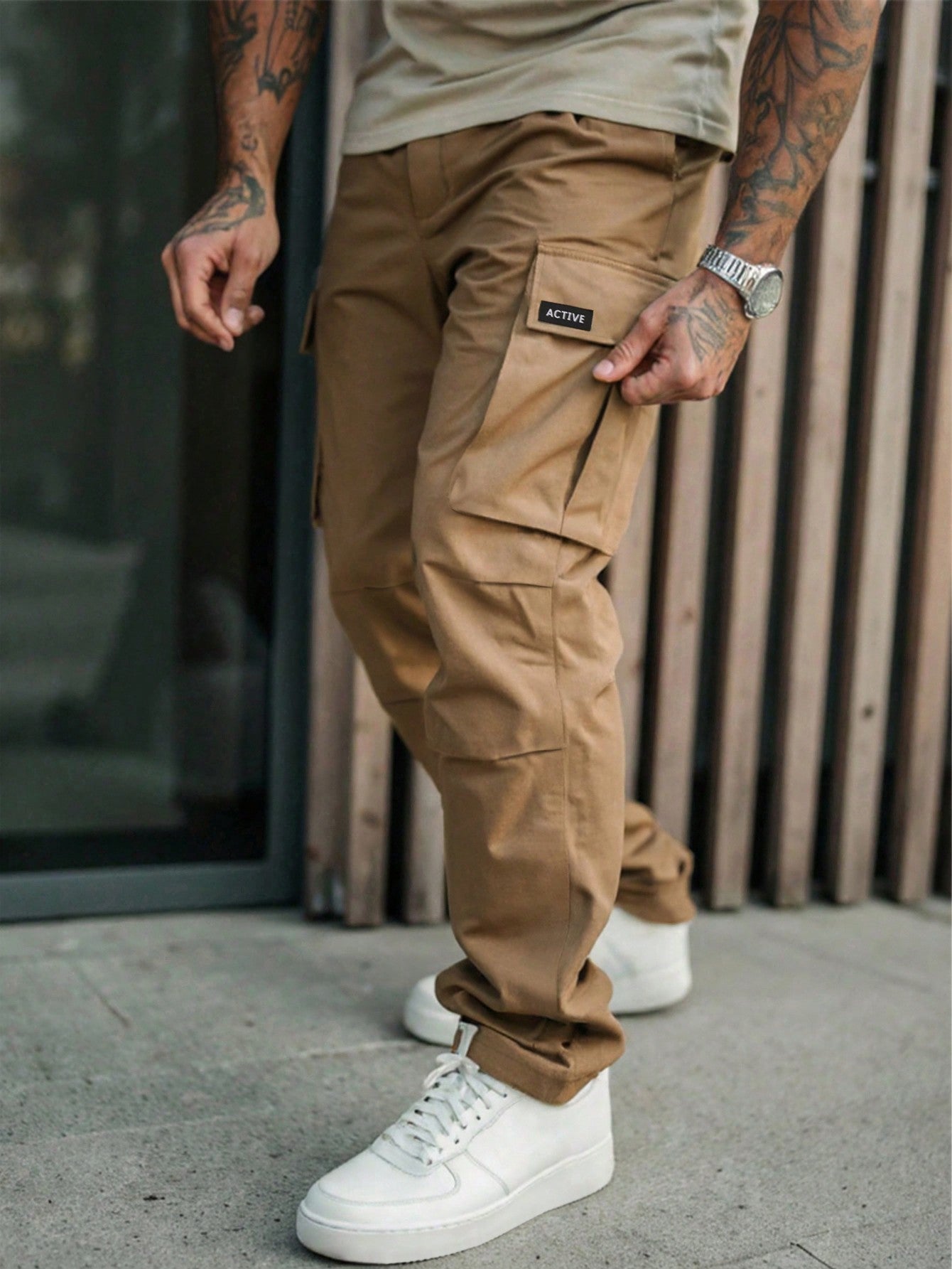 Calça Masculina Cargo Slim Com Bolsos Funcionais Caqui / PP Calça Masculina Cargo Slim Com Bolsos Funcionais