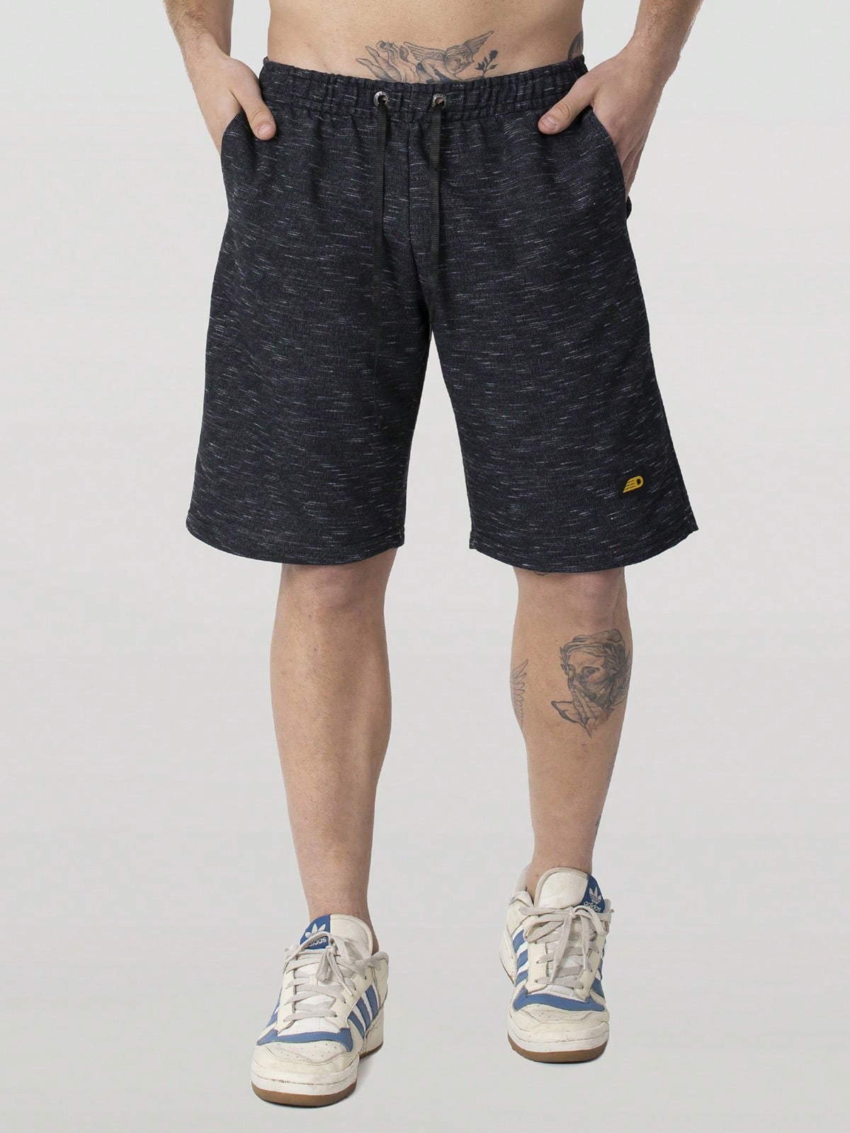 Bermuda Masculina Moletom Mesclado Com Estilo Casual Preto / PP Bermuda Masculina Conforto Total Em Moletom Básico