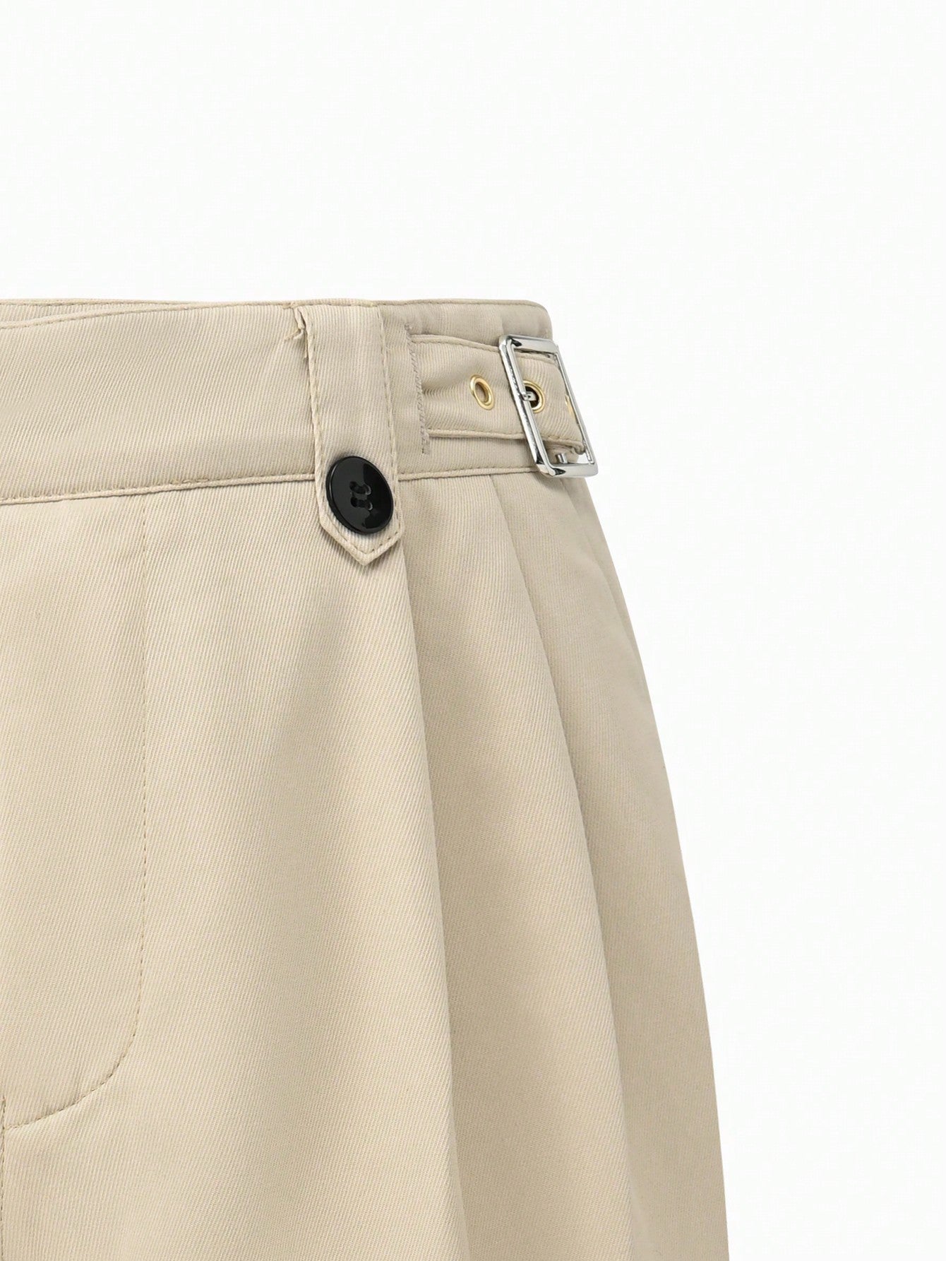 Bermuda Masculina Alfaiatada Com Regulagem Lateral Bermuda Masculina Alfaiatada Com Regulagem Lateral