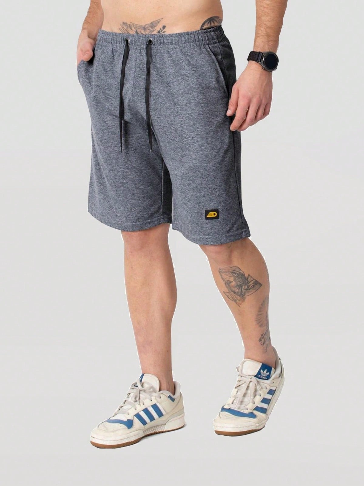 Bermuda Masculina Conforto Total Em Moletom Básico Chumbo / PP Bermuda Masculina Conforto Total Em Moletom Básico