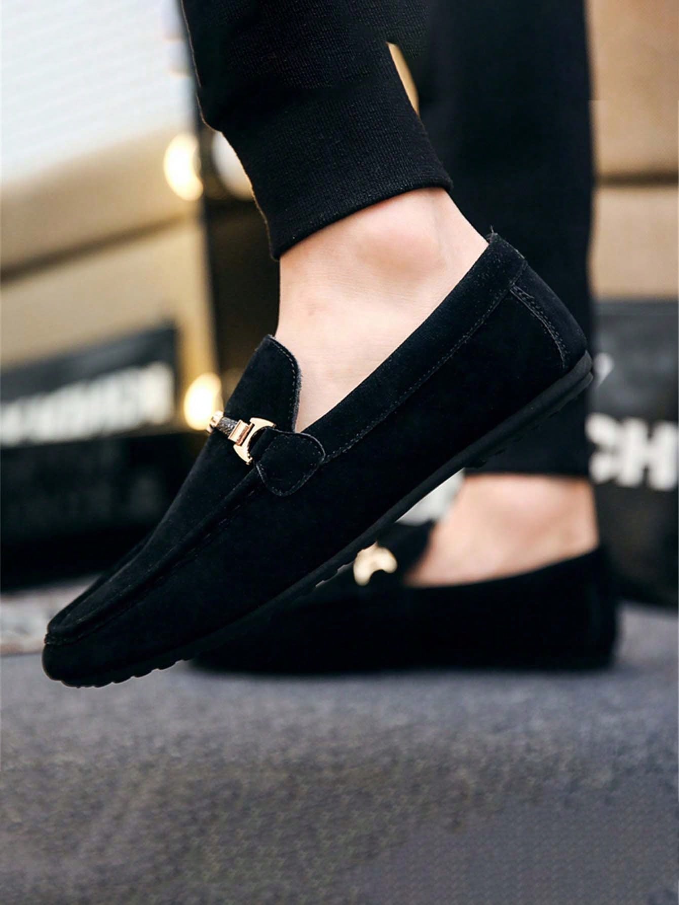 Mocassim Masculino Estampado Casual Com Detalhe Metálico Mocassim Masculino Estampado Casual Com Detalhe Metálico