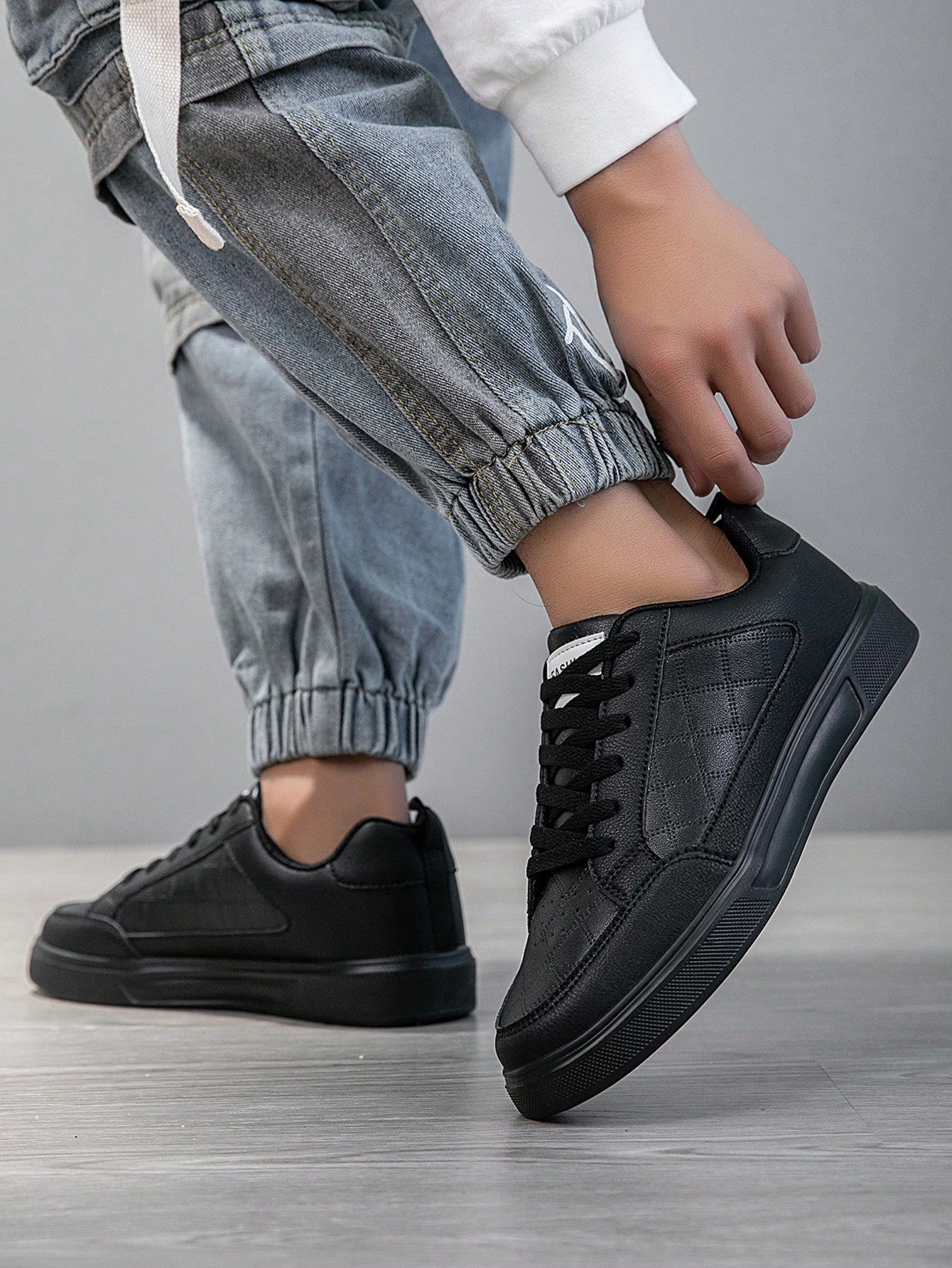 Tênis Masculino Skate Casual Cadarço Design Street Solado Seguro Tênis Masculino Skate Casual Cadarço Design Street