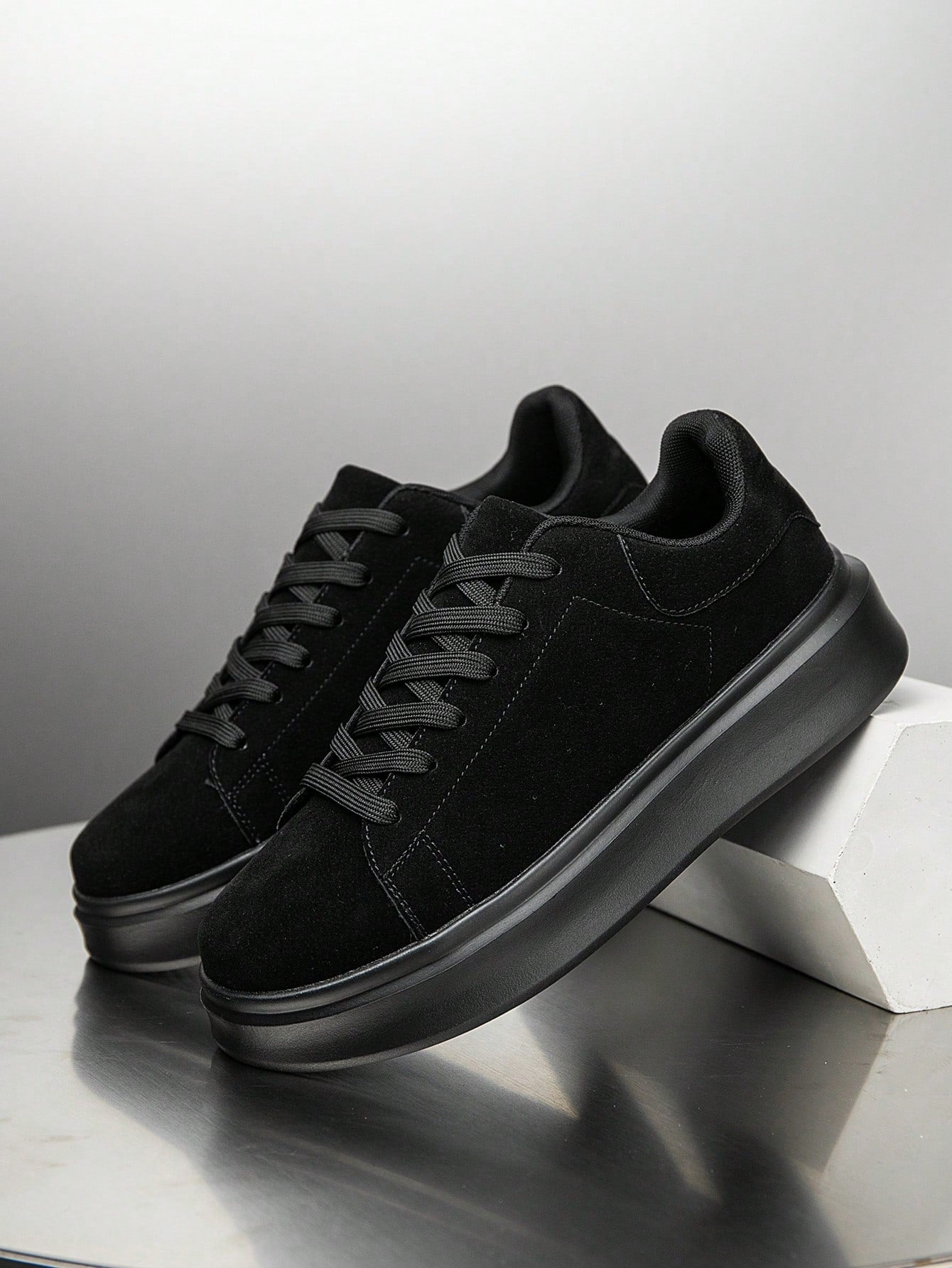 Tênis Masculino Casual Street Solado Alto Antiderrapante Tênis Masculino Casual Street Solado Alto Antiderrapante