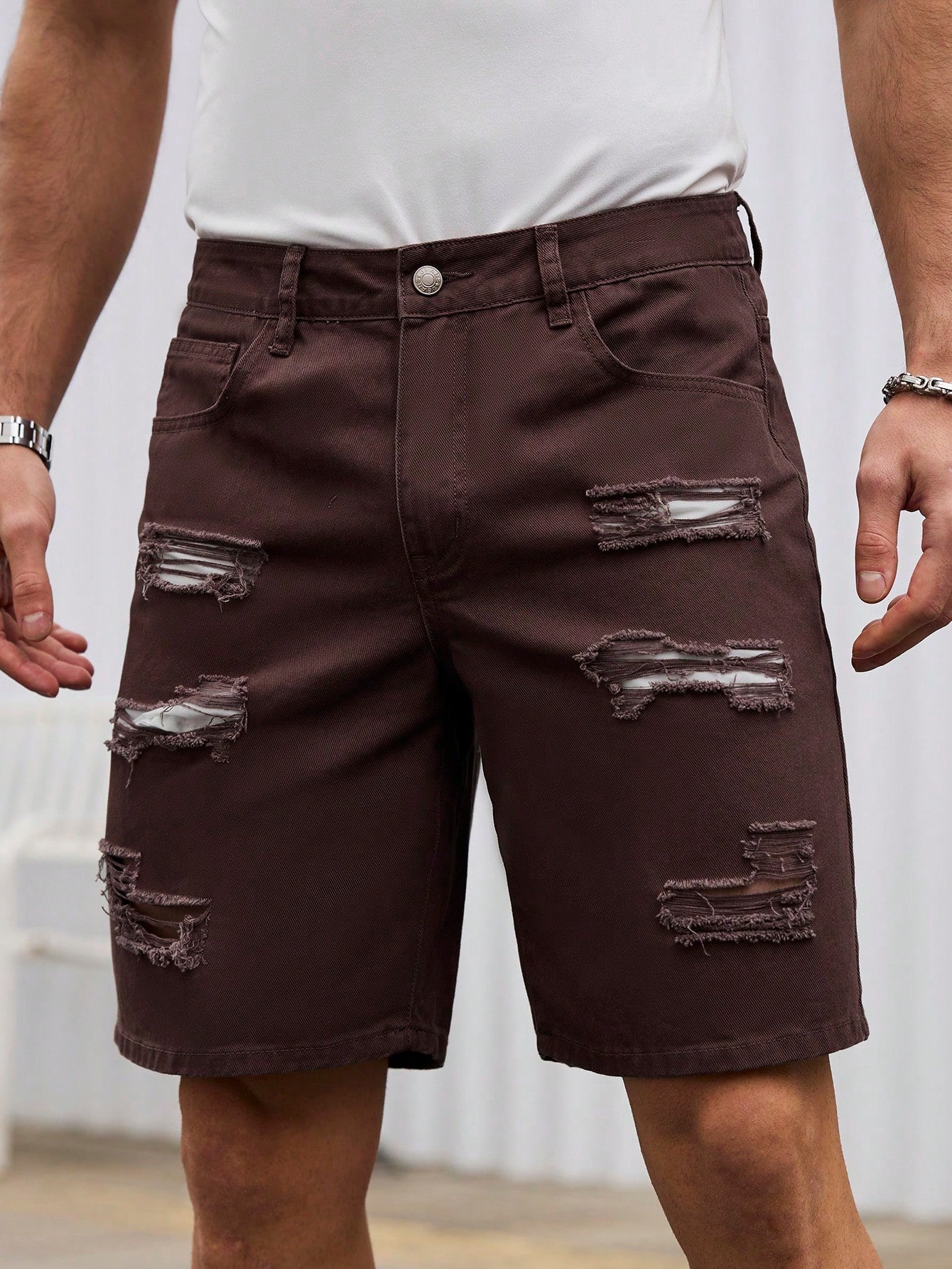 Bermuda Masculina Jeans Destroyed Estilo Urbano Despojado Bermuda Masculina Jeans Destroyed Estilo Urbano Despojado