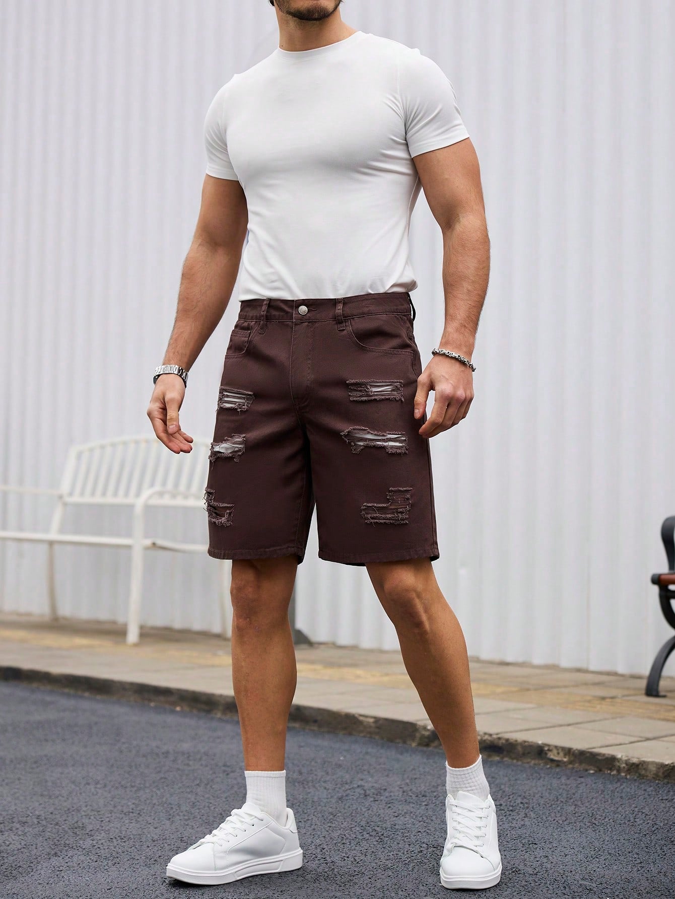 Bermuda Masculina Jeans Destroyed Estilo Urbano Despojado Bermuda Masculina Jeans Destroyed Estilo Urbano Despojado