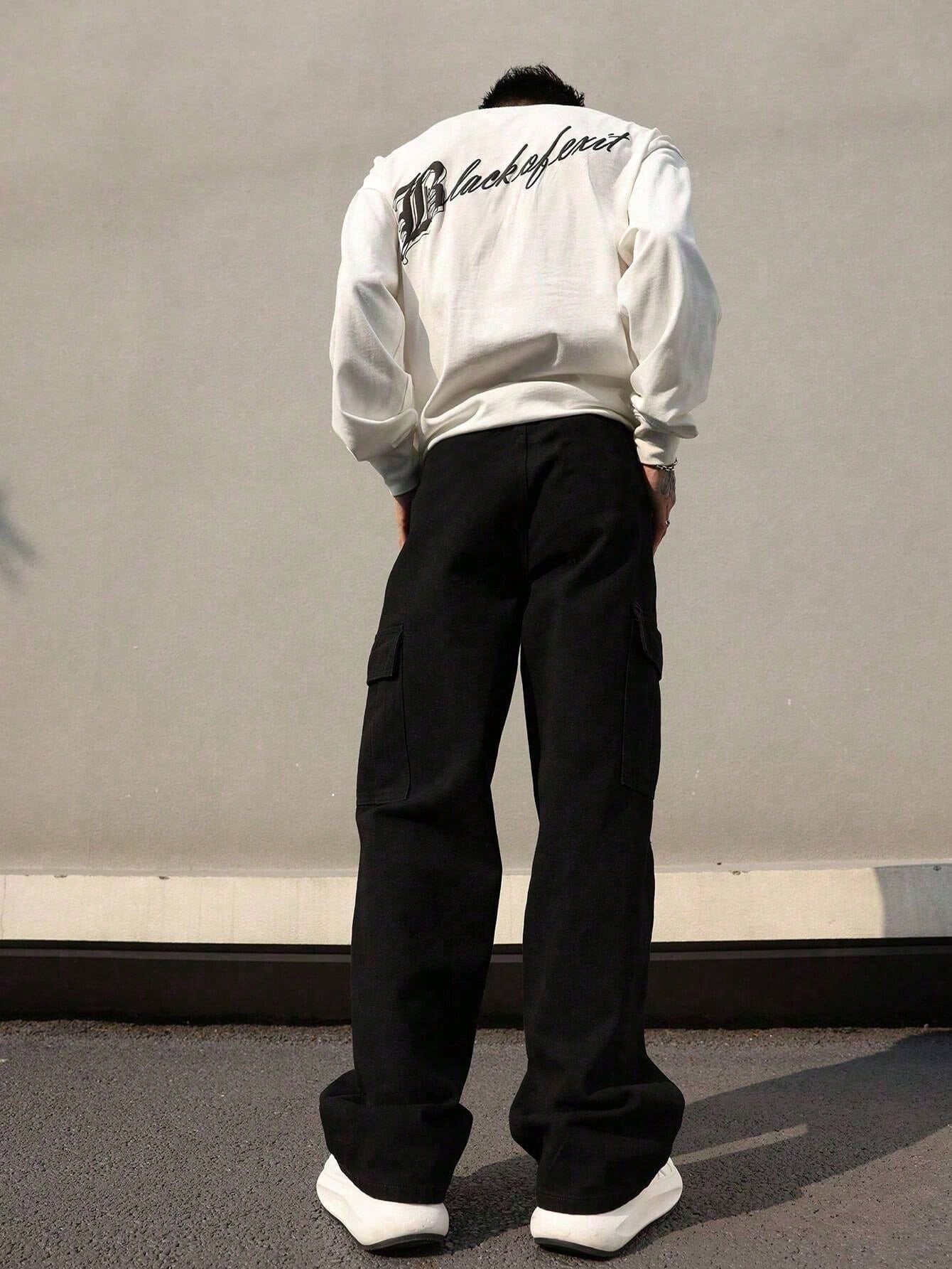 Calça Masculina Cargo Oversized Com Estampa De Cruz Calça Masculina Cargo Oversized Com Estampa De Cruz