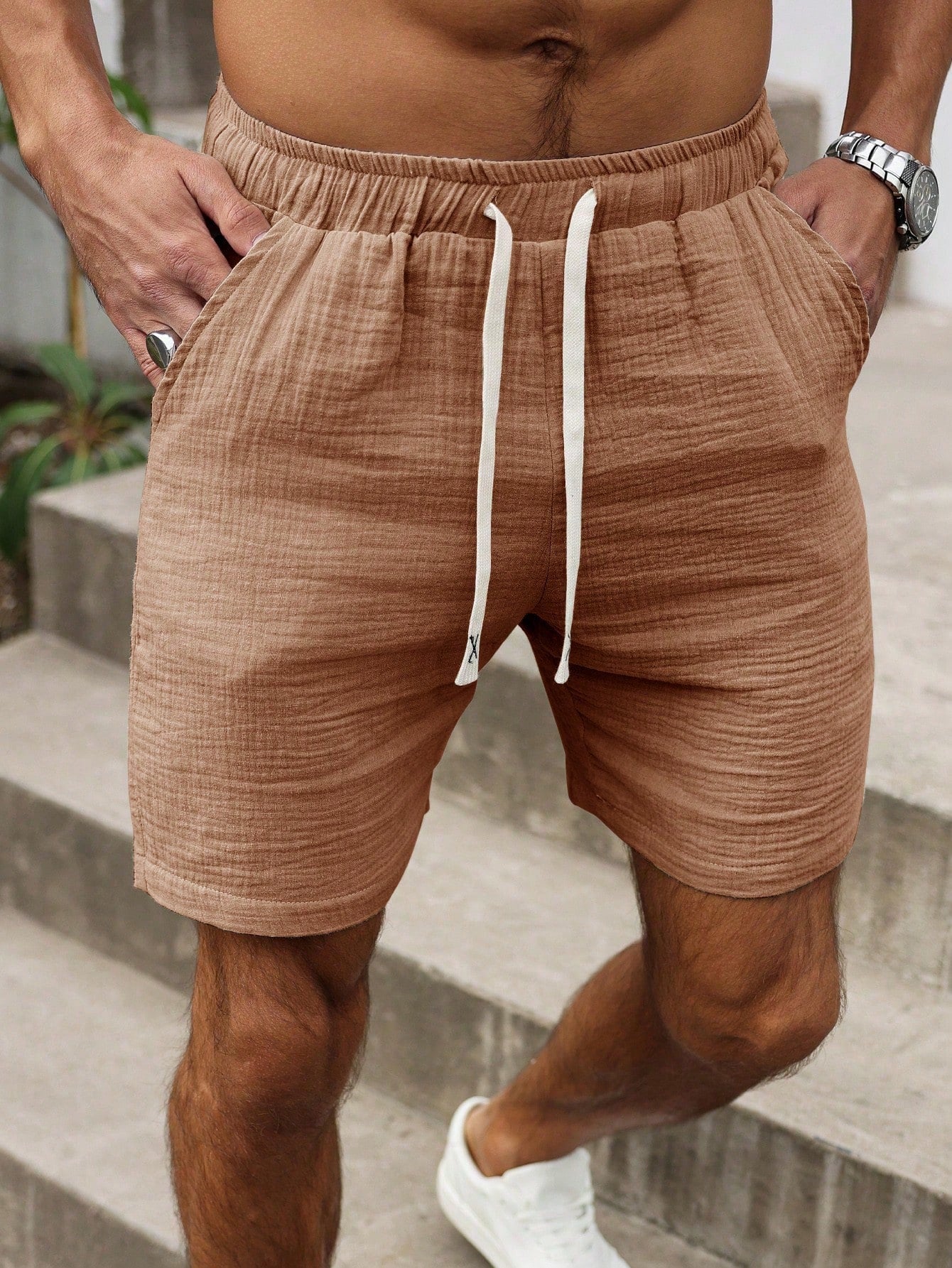 Shorts Masculino Casual Com Tecido Texturizado E Cós Ajustável Shorts Masculino Casual Com Tecido Texturizado E Cós
