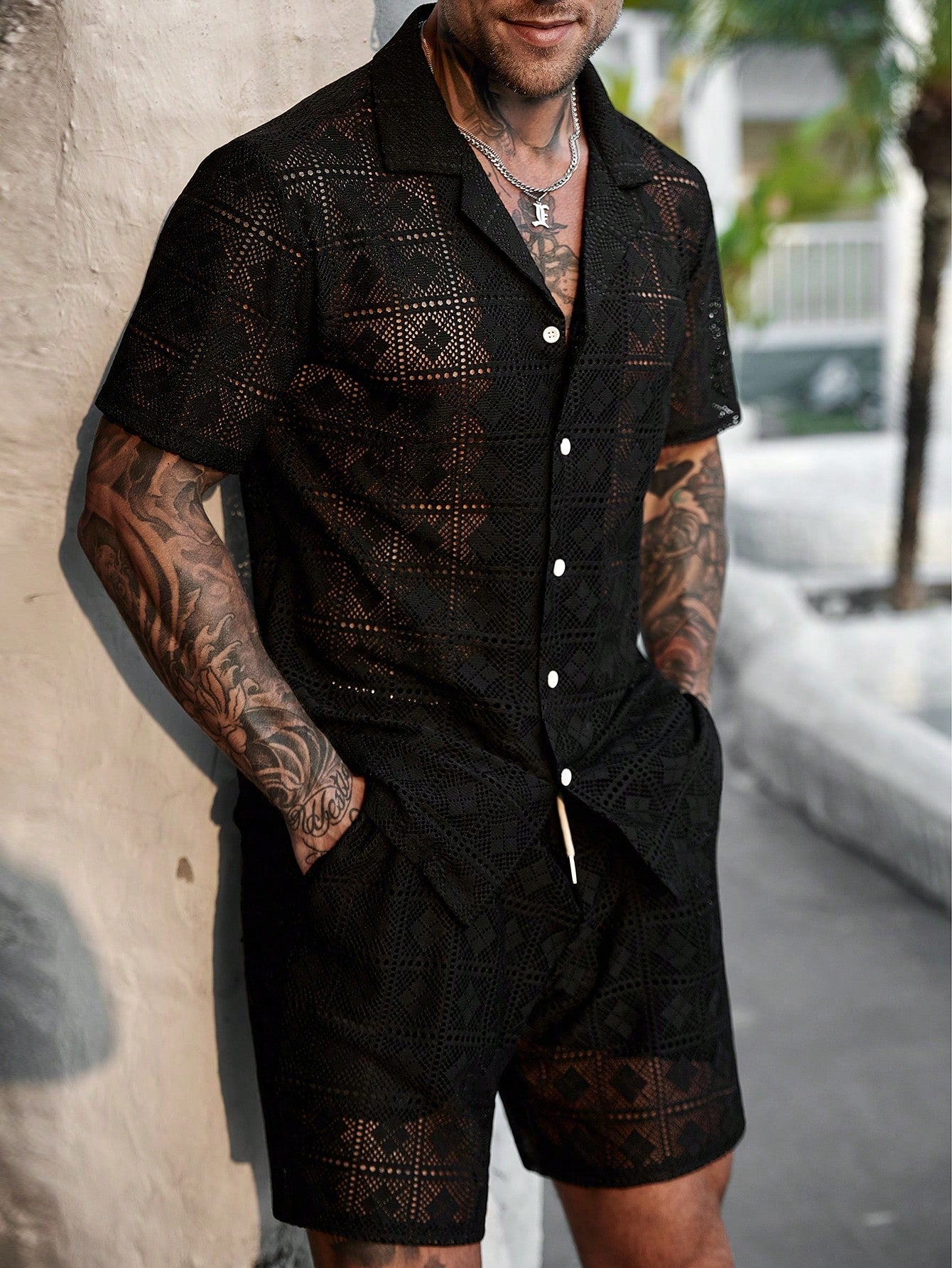 Conjunto Masculino Camisa Com Recortes E Shorts Estilo Casual Conjunto Masculino Camisa Com Recortes E Shorts Estilo