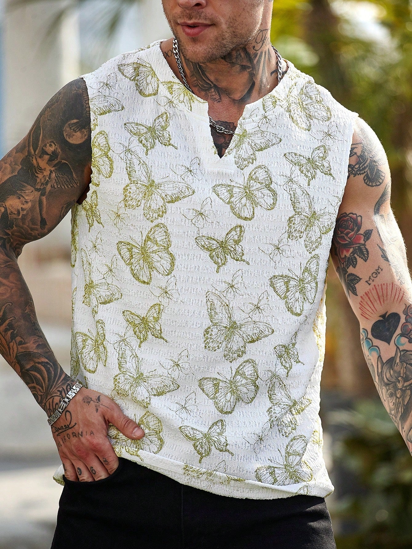 Camiseta Regata Masculina Casual Estampa De Borboleta Gola V Branco / PP Camiseta Regata Masculina Casual Estampa De