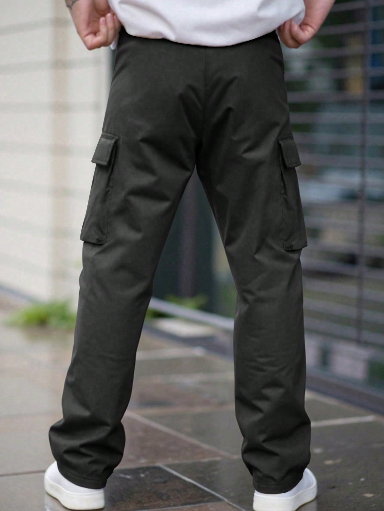 Calça Masculina Cargo Slim Com Bolsos Funcionais Calça Masculina Cargo Slim Com Bolsos Funcionais