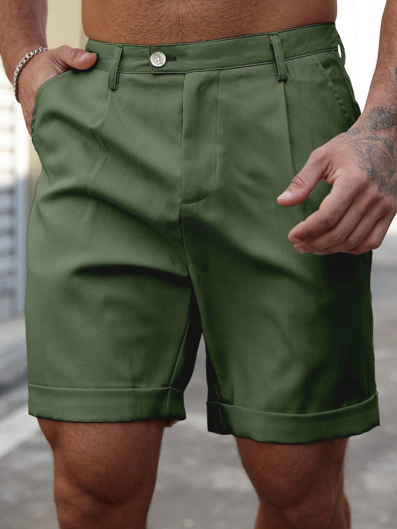 Bermuda Masculina Alfaiatada Com Barra Italiana Elegante Verde / PP Bermuda Masculina Alfaiatada Com Barra Italiana