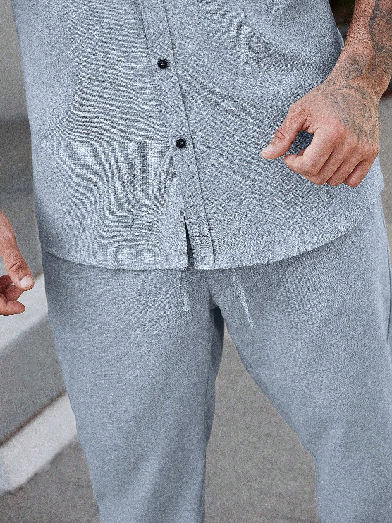 Conjunto Masculino Camisa Oversized E Calça Casual Minimalista Conjunto Masculino Camisa Oversized E Calça Casual