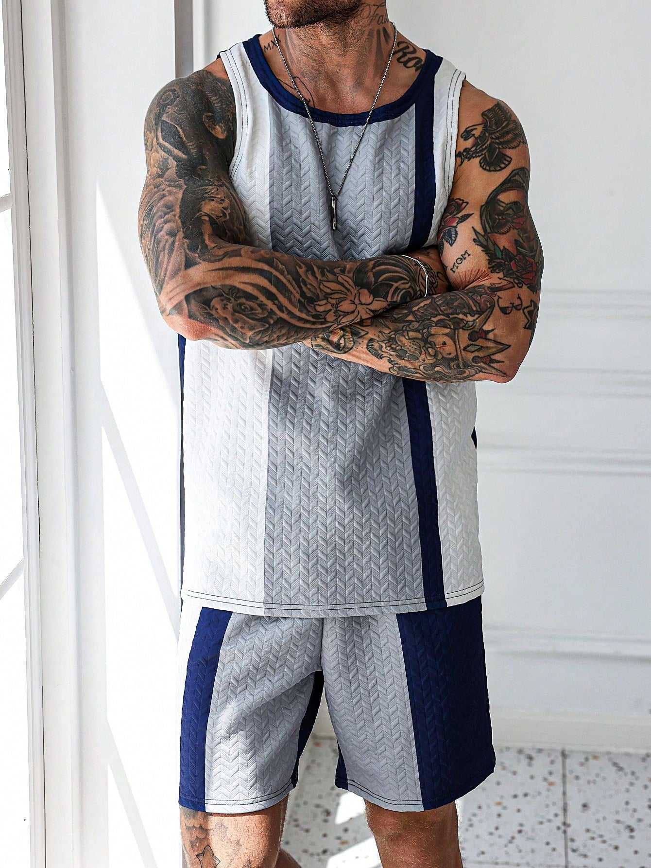 Conjunto Masculino Regata Patchwork Tricolor E Shorts Cós Ajustável Conjunto Masculino Regata Patchwork Tricolor E