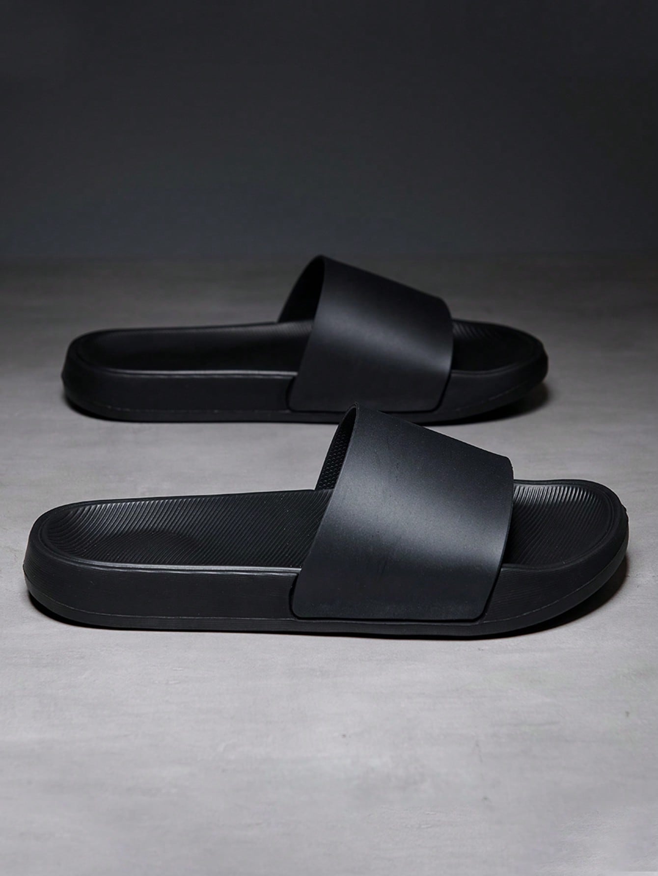 Chinelo Masculino Slide Casual Antiderrapante Confortável Chinelo Masculino Slide Casual Antiderrapante Confortável