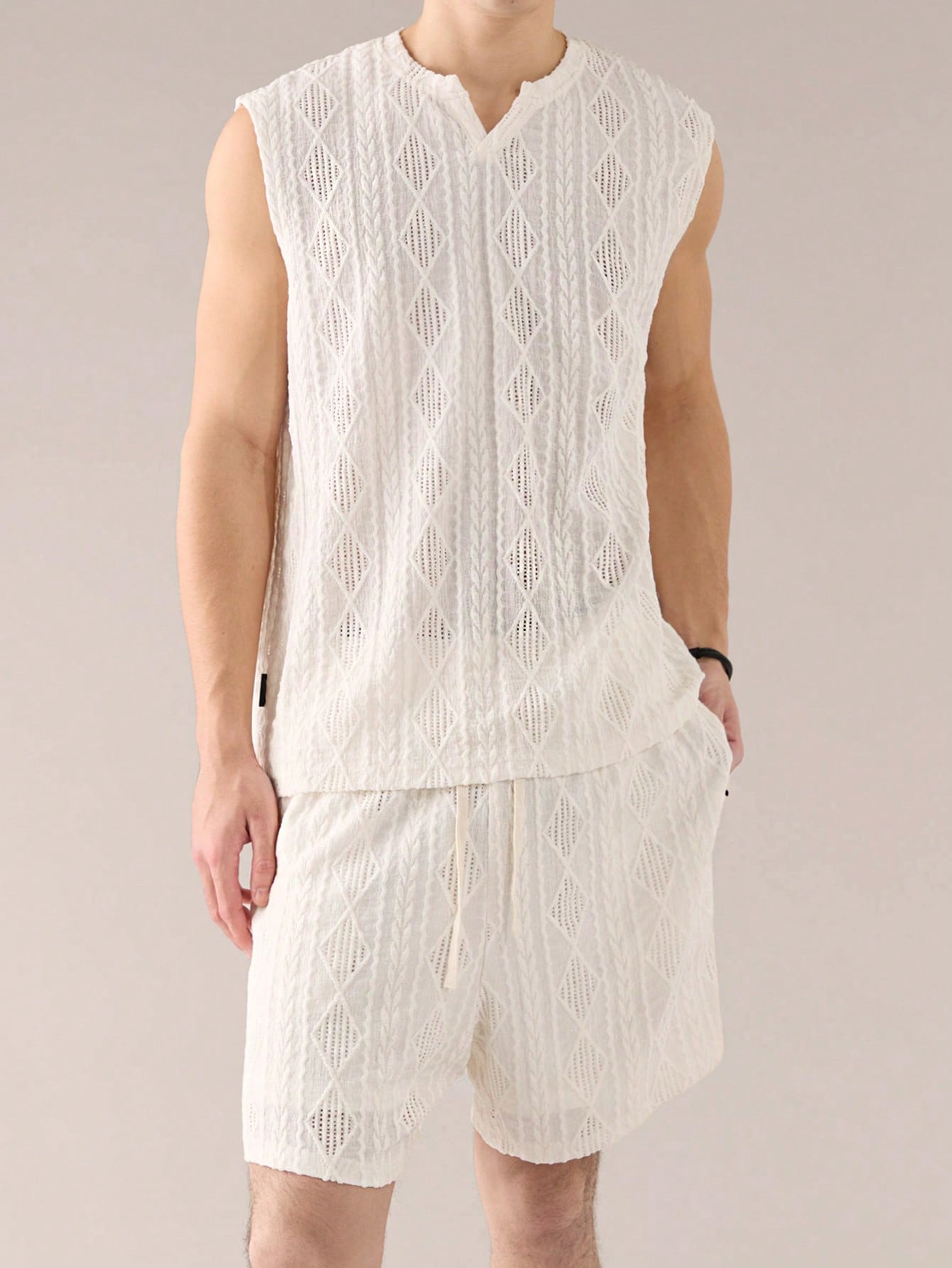 Conjunto Masculino Regata Tricotada E Shorts Cós Elástico Branco / PP Conjunto Masculino Regata Tricotada E Shorts Cós