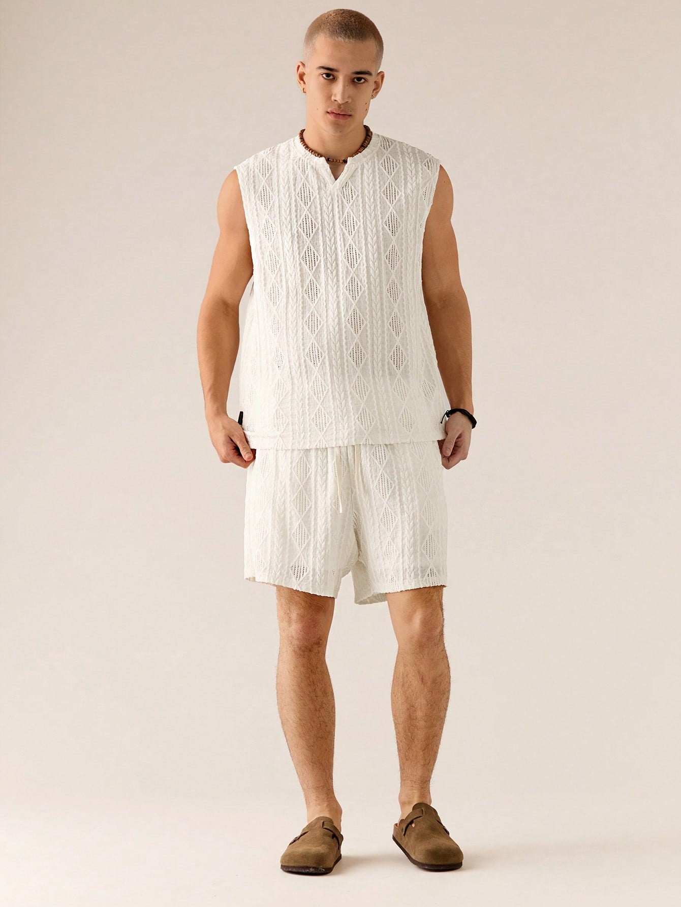 Conjunto Masculino Regata Tricotada E Shorts Cós Elástico Conjunto Masculino Regata Tricotada E Shorts Cós Elástico