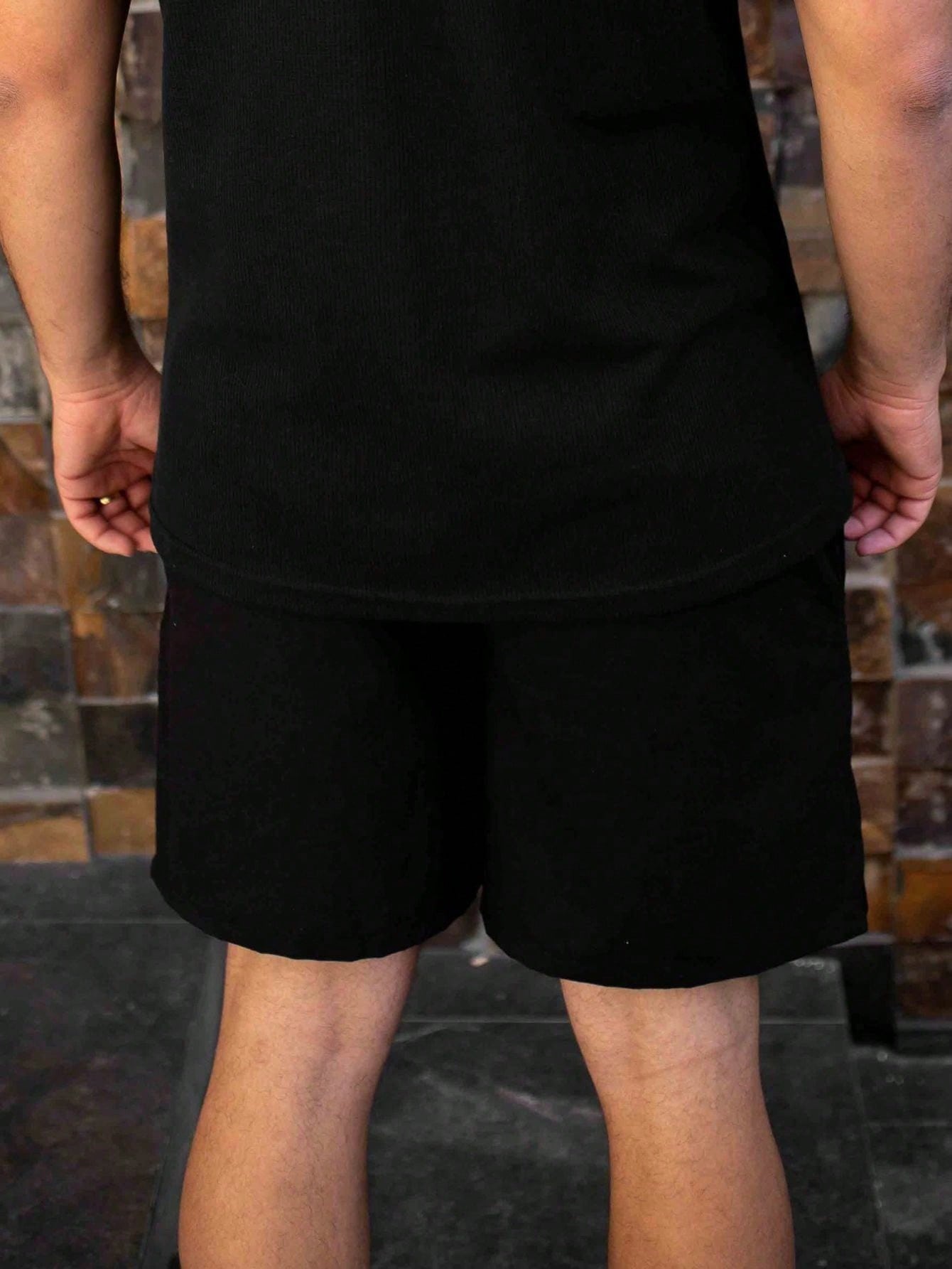 Shorts Masculino Alfaiataria Com Cadarço E Caimento Fino Shorts Masculino Alfaiataria Com Cadarço E Caimento Fino