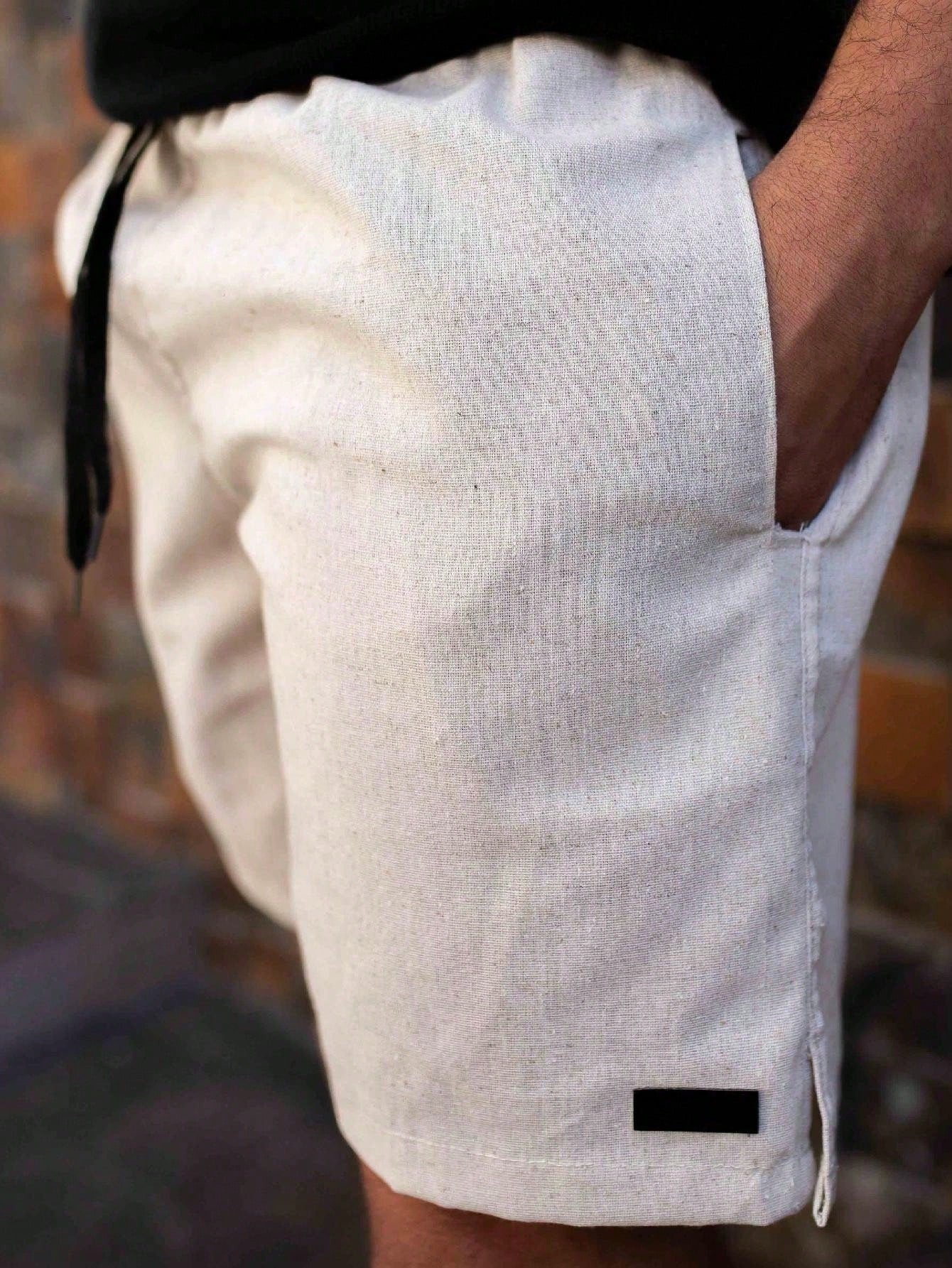 Shorts Masculino Alfaiataria Com Cadarço E Caimento Fino Shorts Masculino Alfaiataria Com Cadarço E Caimento Fino