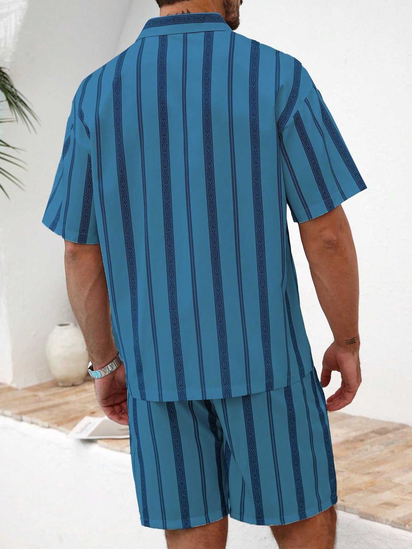 Conjunto Masculino Camisa Estampa Listrada E Shorts Casuais Conjunto Masculino Camisa Estampa Listrada E Shorts Casuais