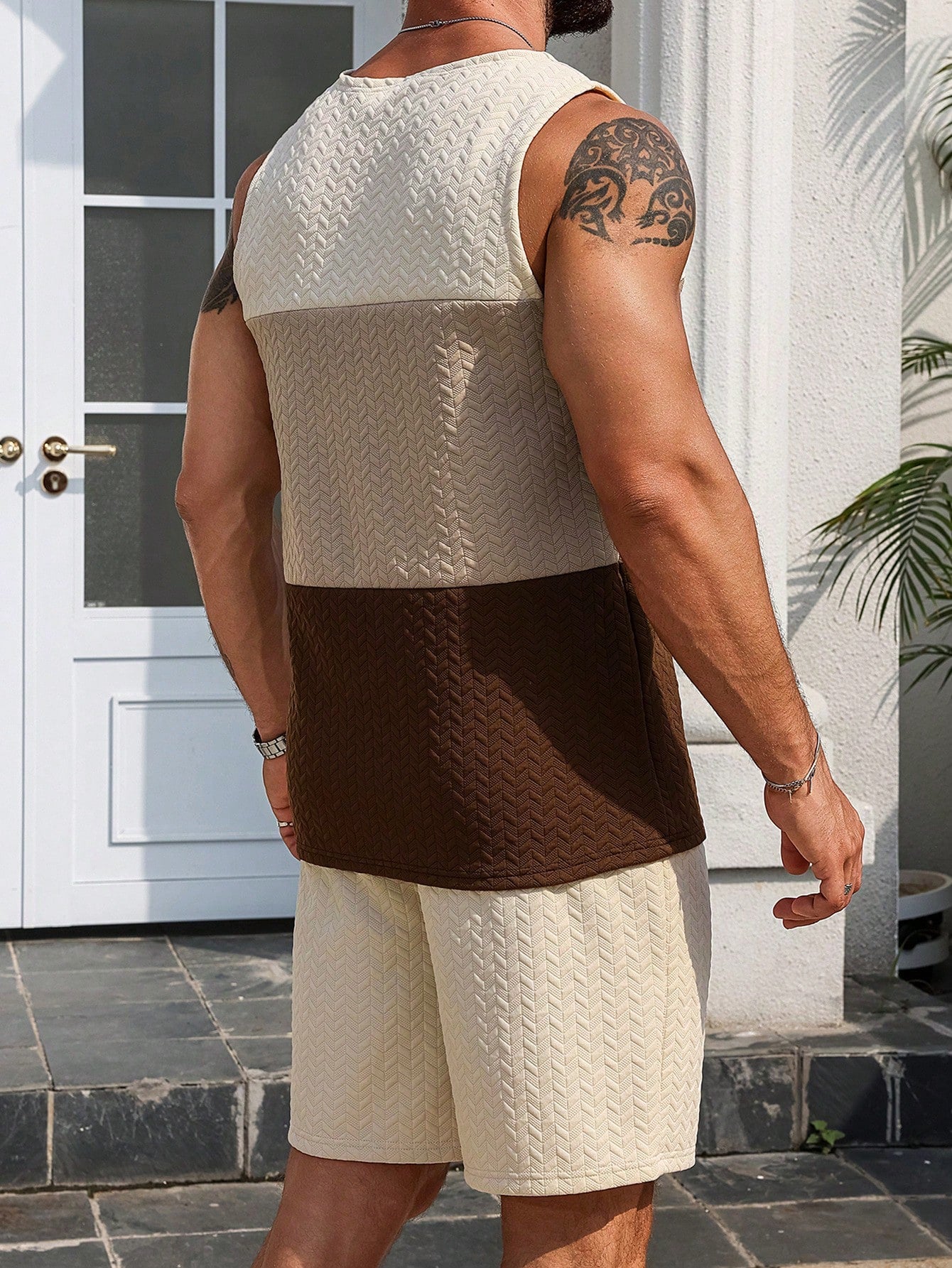 Conjunto Masculino Regata Patchwork Terroso E Shorts Cós Ajustável Conjunto Masculino Regata Patchwork Terroso E Shorts