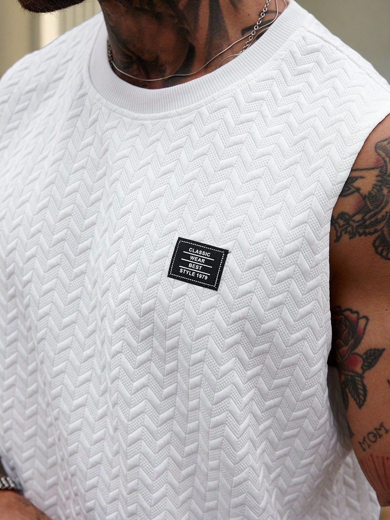 Conjunto Masculino Regata Com Letras Texturizadas E Shorts Cós Ajustável Conjunto Masculino Regata Com Letras