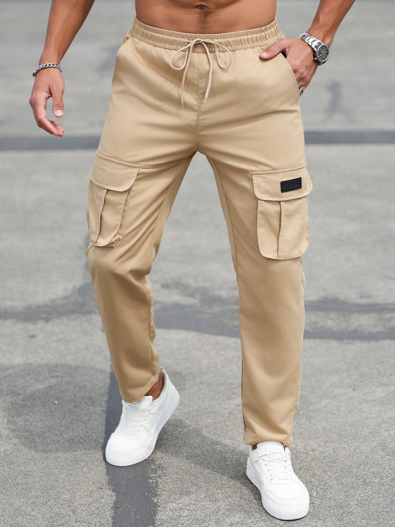 Calça Masculina Cargo Reta Com Bolsos Utilitários Calça Masculina Cargo Reta Com Bolsos Utilitários