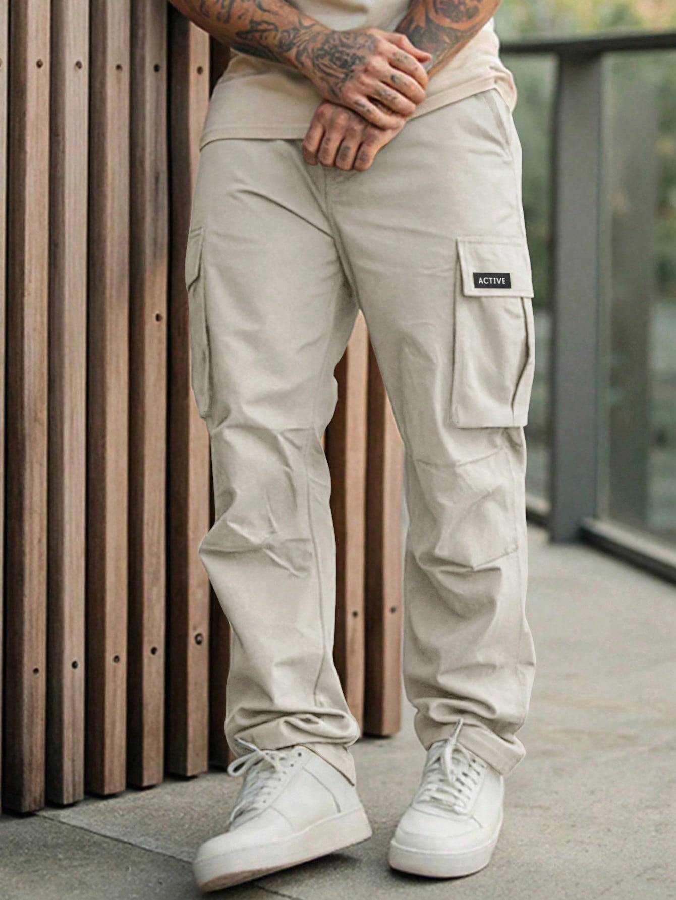 Calça Masculina Cargo Slim Com Bolsos Funcionais Calça Masculina Cargo Slim Com Bolsos Funcionais