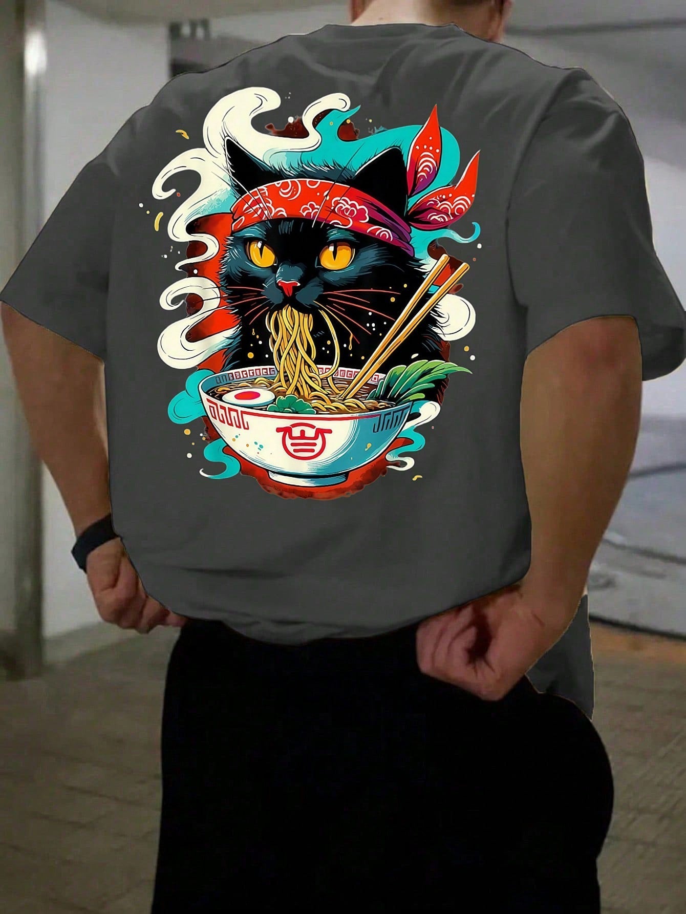 Camiseta Masculina Estampa De Gato Oriental Macarrão Chumbo / PP Camiseta Masculina Estampa De Gato Oriental Macarrão