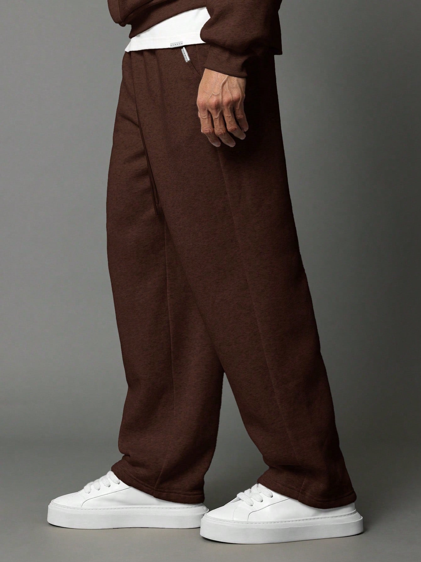 Conjunto Masculino Moletom Com Capuz E Calça Jogger Minimalista Conjunto Masculino Moletom Com Capuz E Calça Jogger