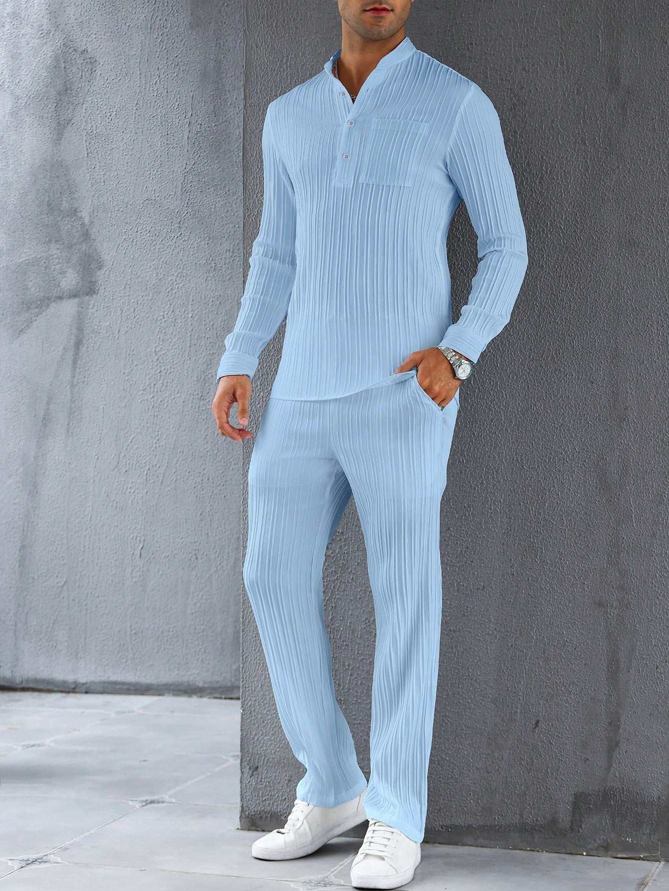 Conjunto Masculino Camisa Manga Longa E Calça Leve Ajustada Conjunto Masculino Camisa Manga Longa E Calça Leve Ajustada