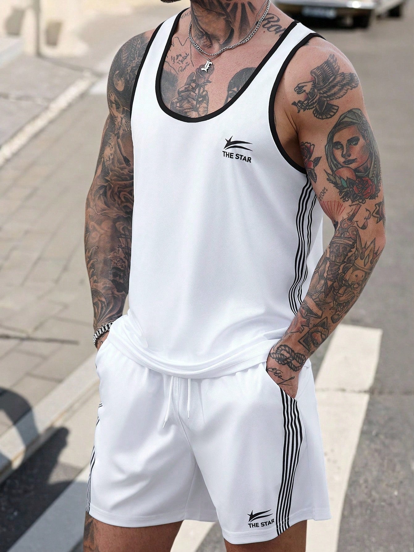 Conjunto Masculino Regata Esportiva Listrada E Shorts Cós Ajustável Branco / PP Conjunto Masculino Regata Esportiva