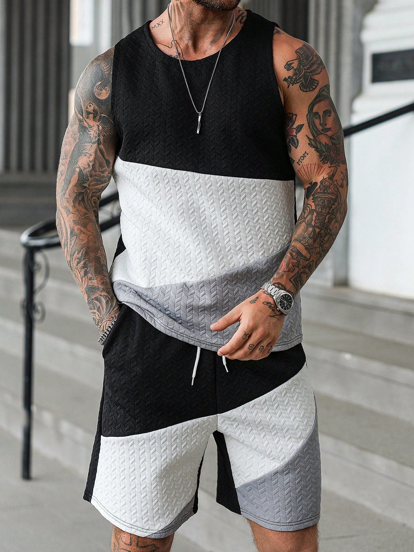 Conjunto Masculino Regata Color Block Tricolor E Shorts Cós Ajustável Preto / PP Conjunto Masculino Regata Color Block