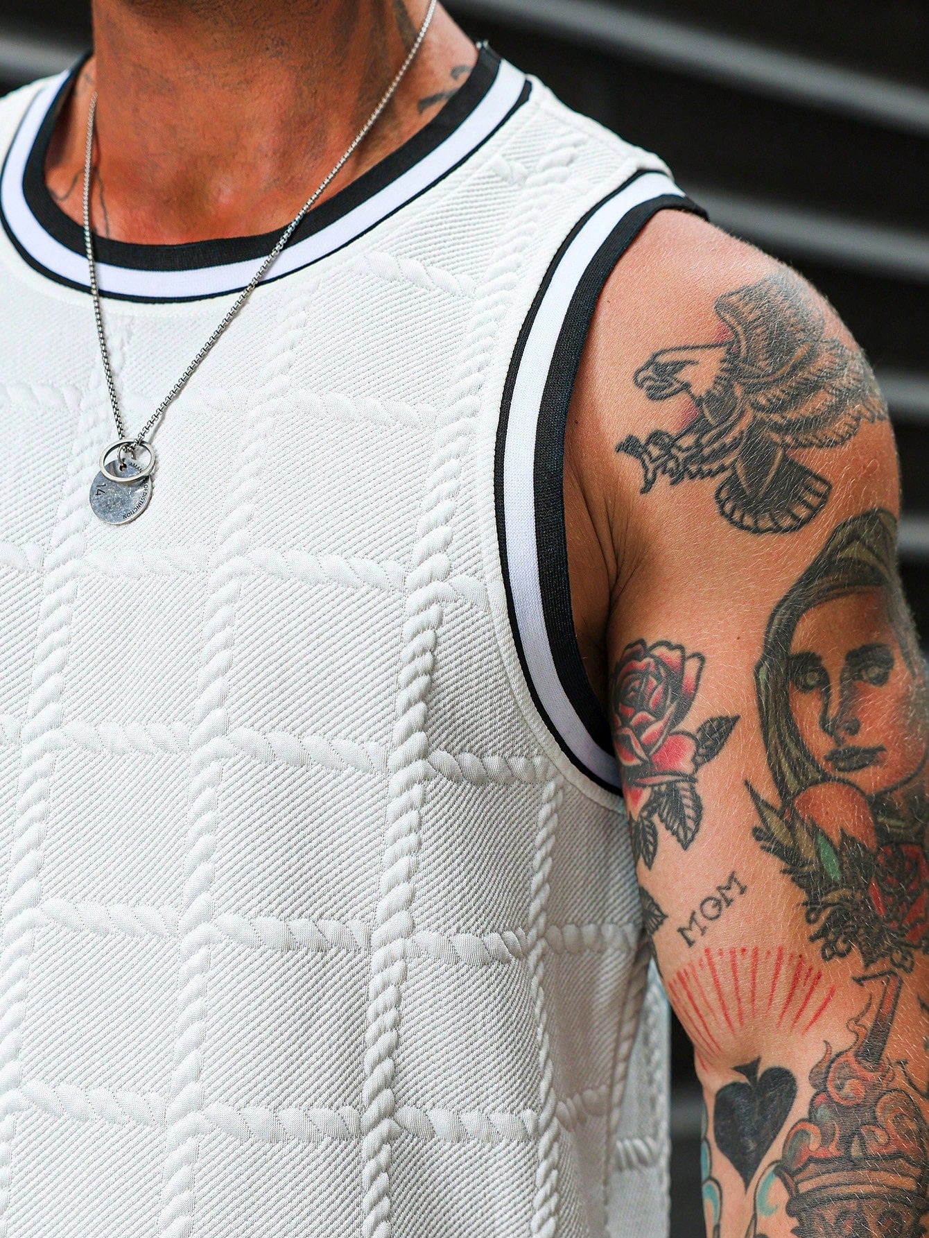 Conjunto Masculino Regata Listrada E Shorts Cós Elástico Conjunto Masculino Regata Listrada E Shorts Cós Elástico