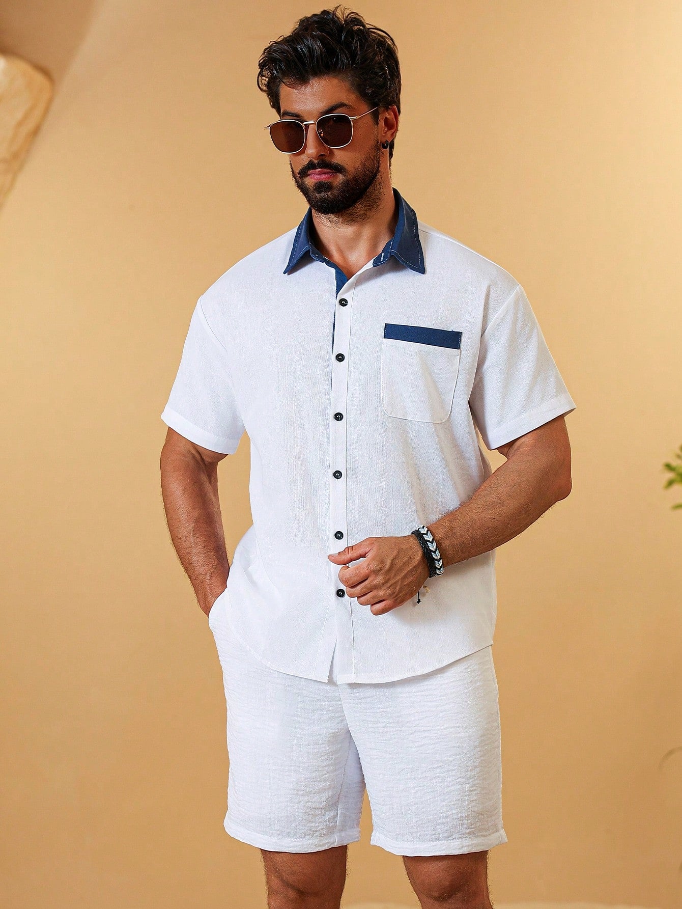 Bermuda Masculina De Linho Com Caimento Leve E Elegante Bermuda Masculina De Linho Com Caimento Leve E Elegante