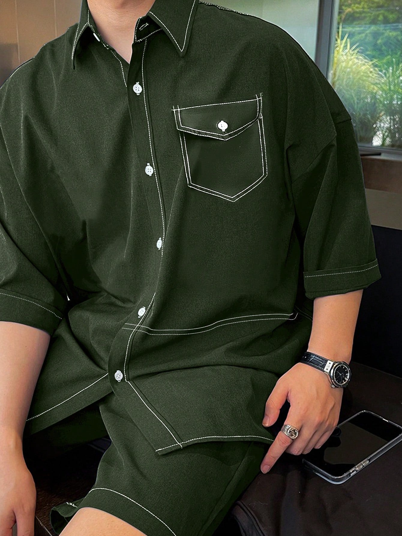 Conjunto Masculino Camisa Botões Frontais E Shorts Com Bolso Verde Militar / PP Conjunto Masculino Camisa Botões