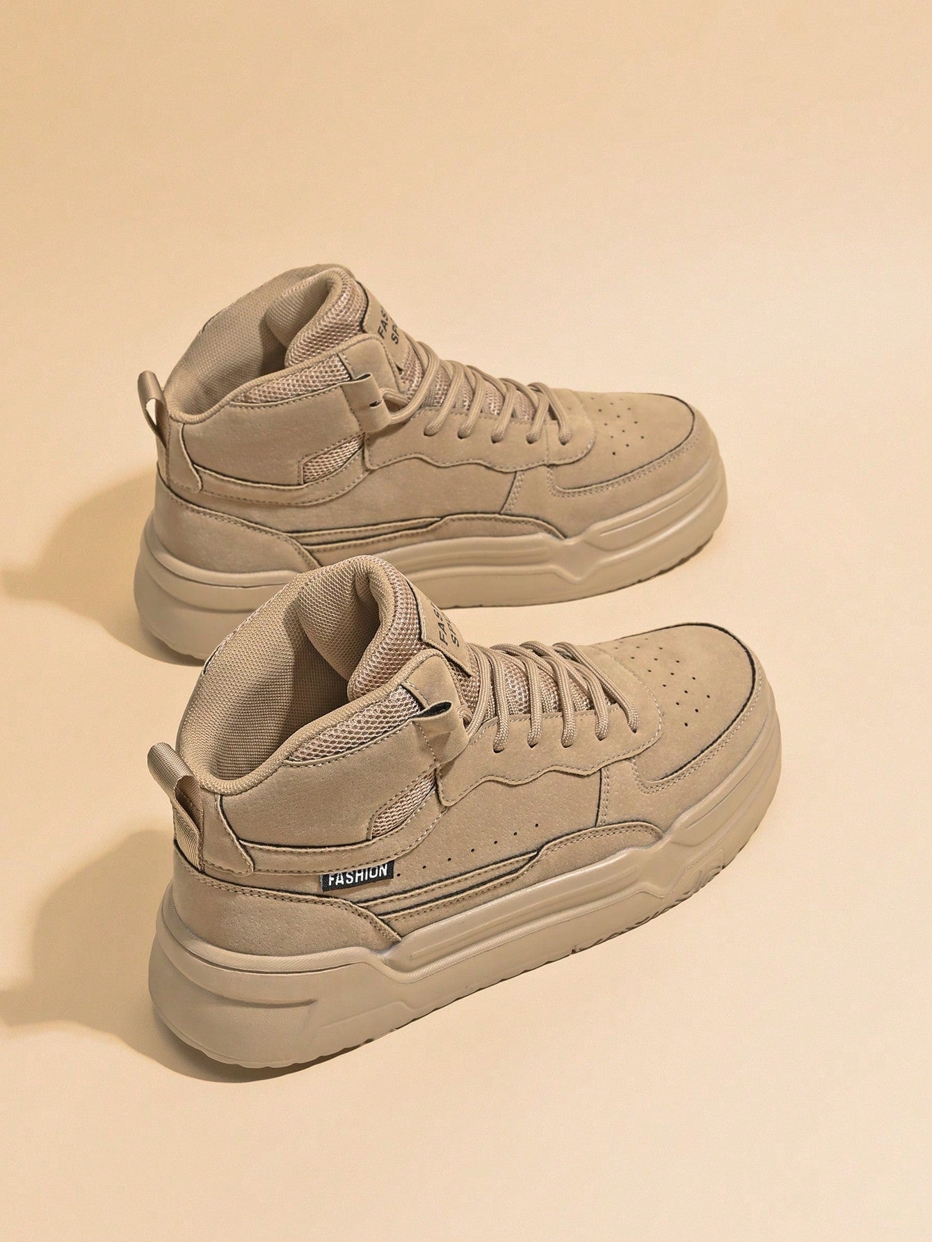 Tênis Masculino Cano Alto Estilo Street Casual Confortável Tênis Masculino Cano Alto Estilo Street Casual Confortável