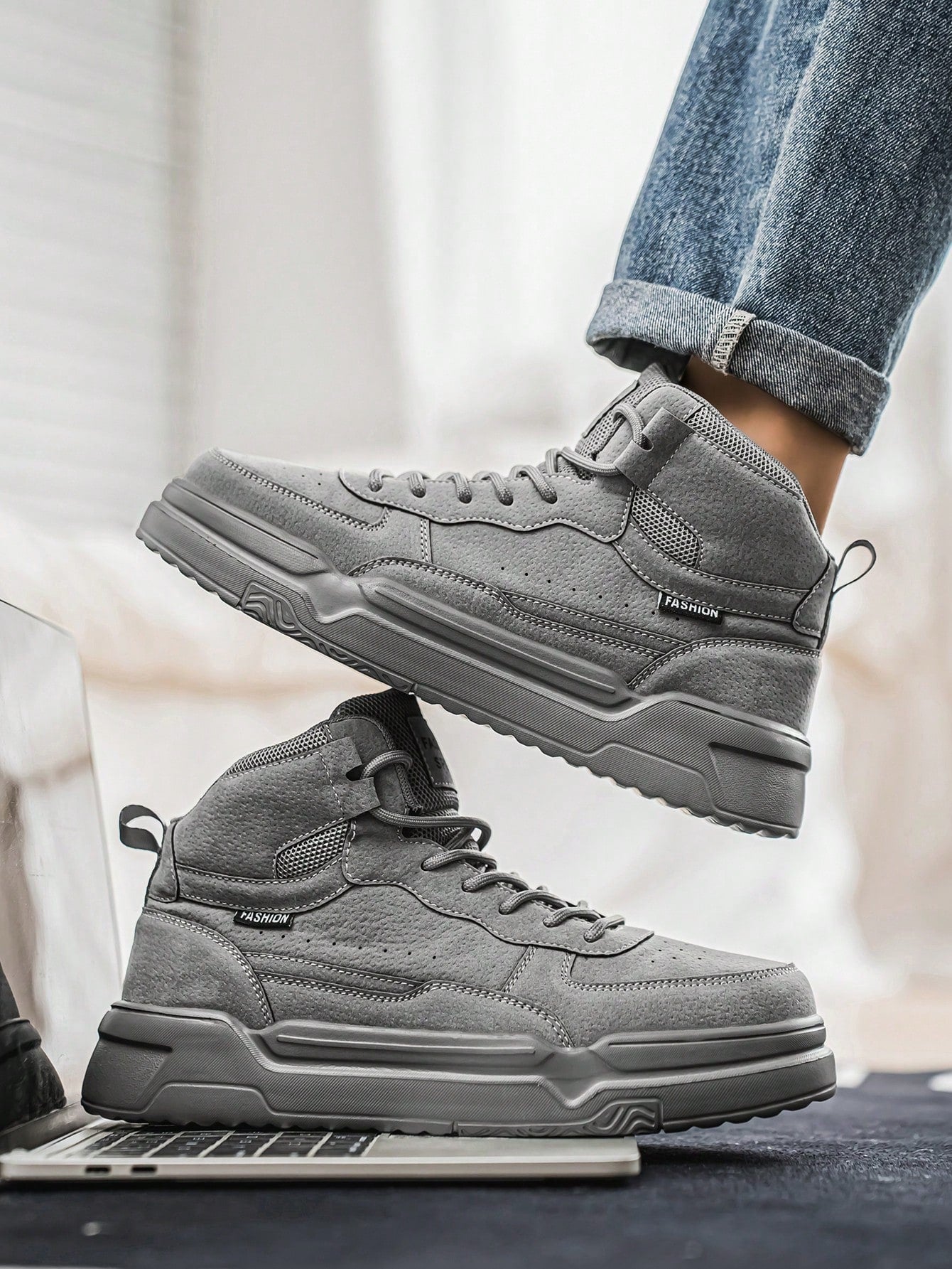 Tênis Masculino Cano Alto Estilo Street Casual Confortável Tênis Masculino Cano Alto Estilo Street Casual Confortável