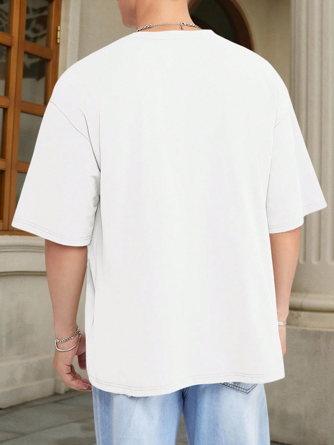 Camisa Masculina Oversized Minimalista Estilo Urbano Camisa Masculina Oversized Minimalista Estilo Urbano