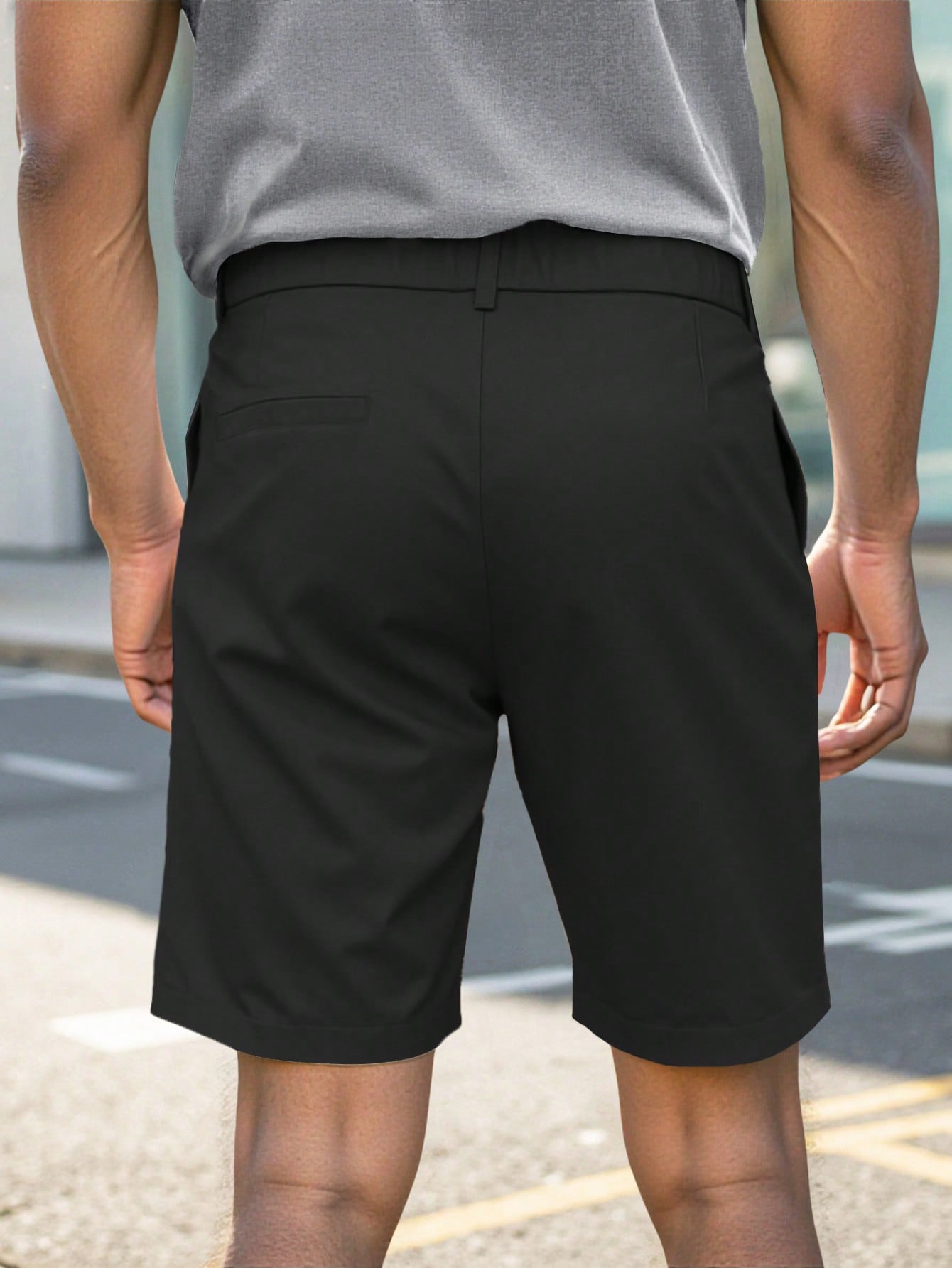 Shorts Masculino Reto Com Cós Relaxado E Comprimento Médio Shorts Masculino Reto Com Cós Relaxado E Comprimento Médio