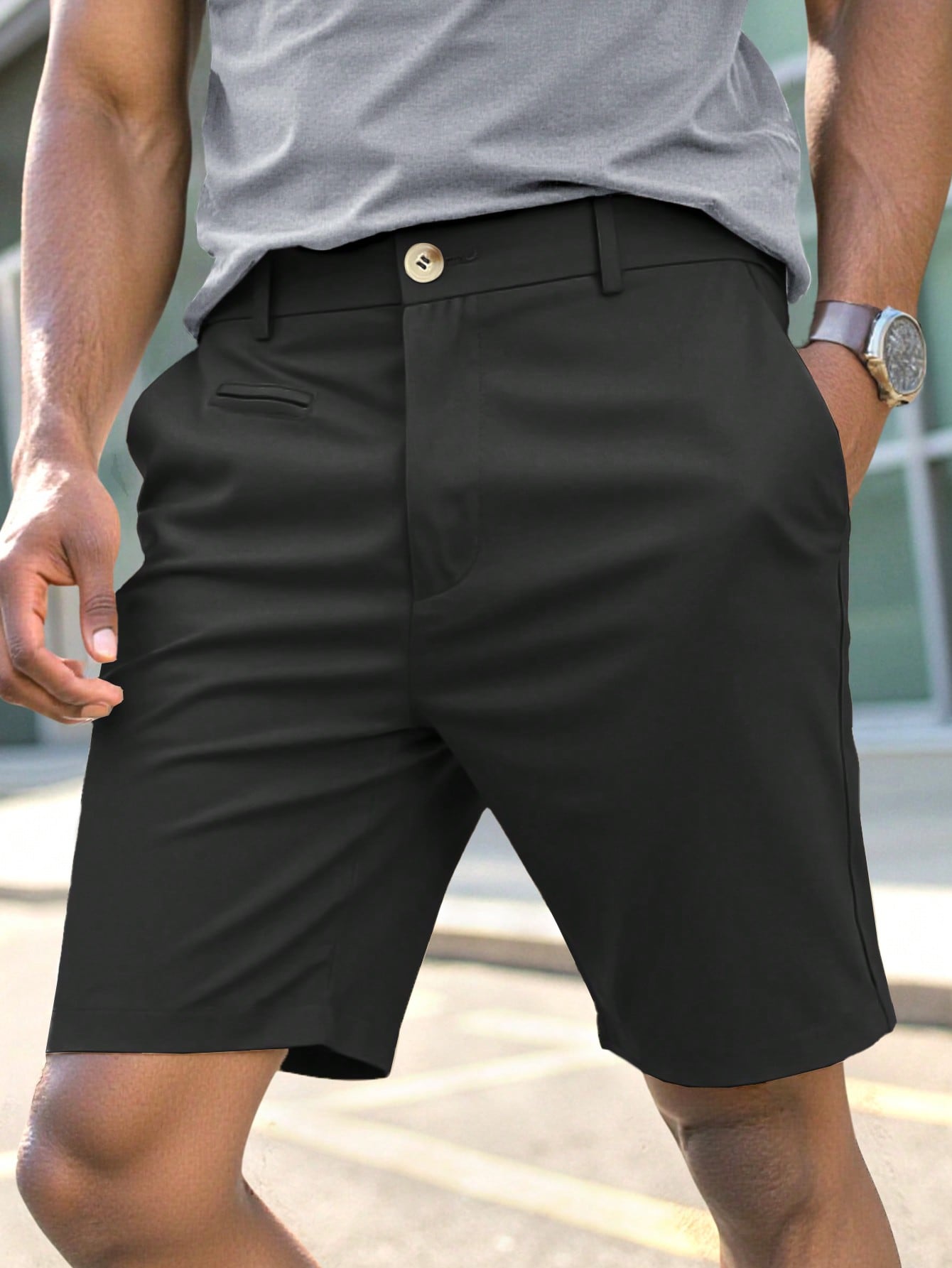 Shorts Masculino Reto Com Cós Relaxado E Comprimento Médio Shorts Masculino Reto Com Cós Relaxado E Comprimento Médio