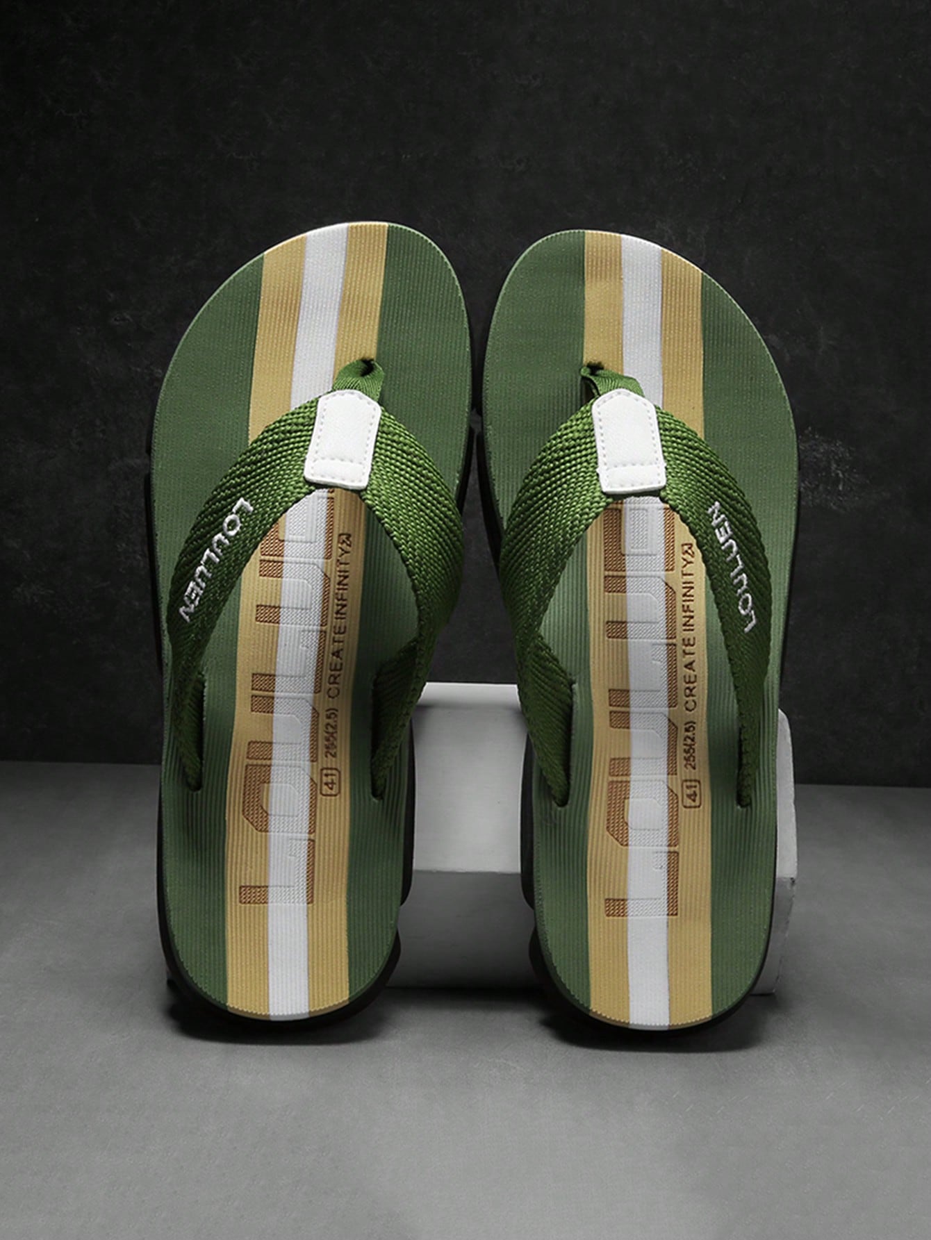 Chinelo Masculino De Dedo Casual Antiderrapante Leve Chinelo Masculino De Dedo Casual Antiderrapante Leve