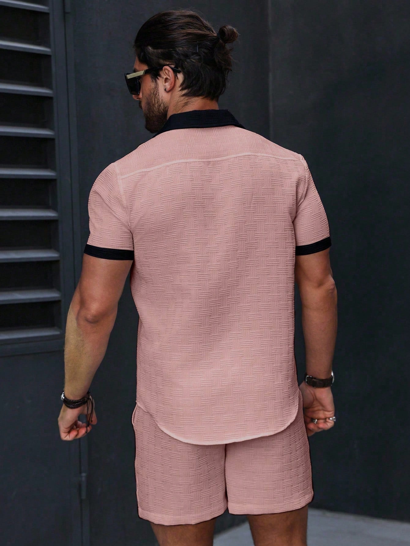 Conjunto Masculino Camisa Casual E Bermuda Tradicional Conjunto Masculino Camisa Casual E Bermuda Tradicional