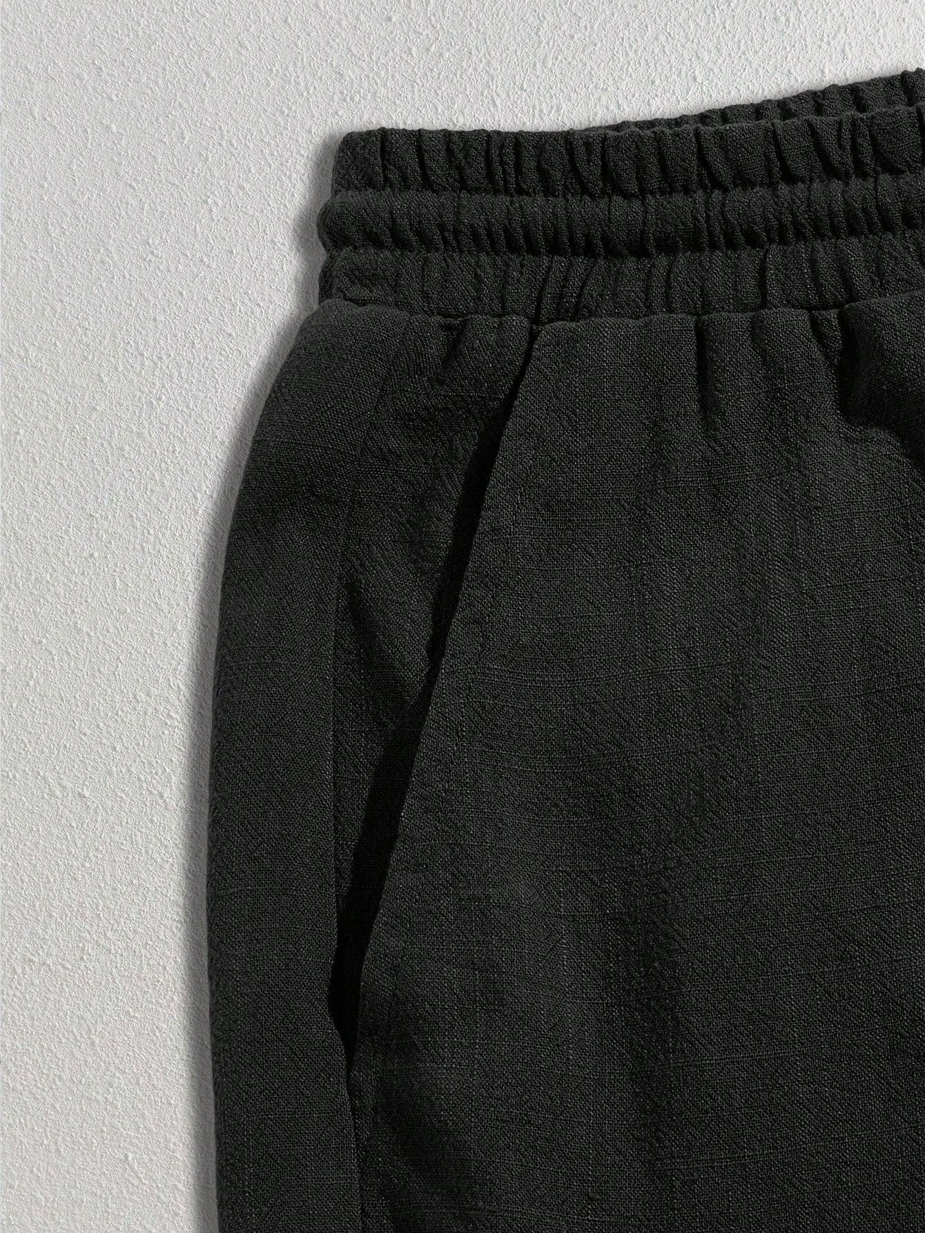 Shorts Masculino Casual Com Tecido Texturizado E Cordão Ajustável Shorts Masculino Casual Com Tecido Texturizado E