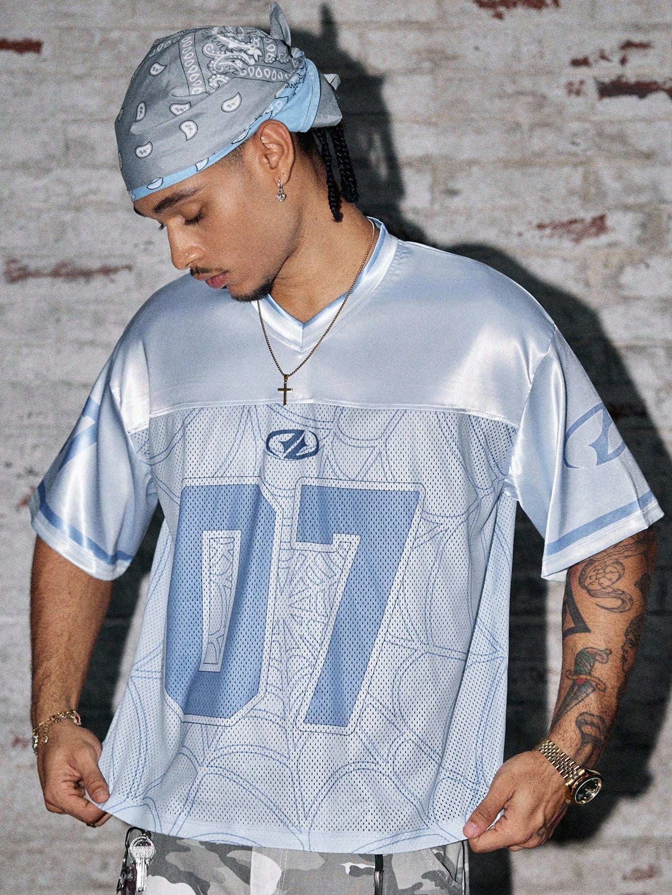 Camiseta Masculina Oversized Estilo Street Detalhes 07 Azul Bebê / PP Camiseta Masculina Oversized Estilo Street